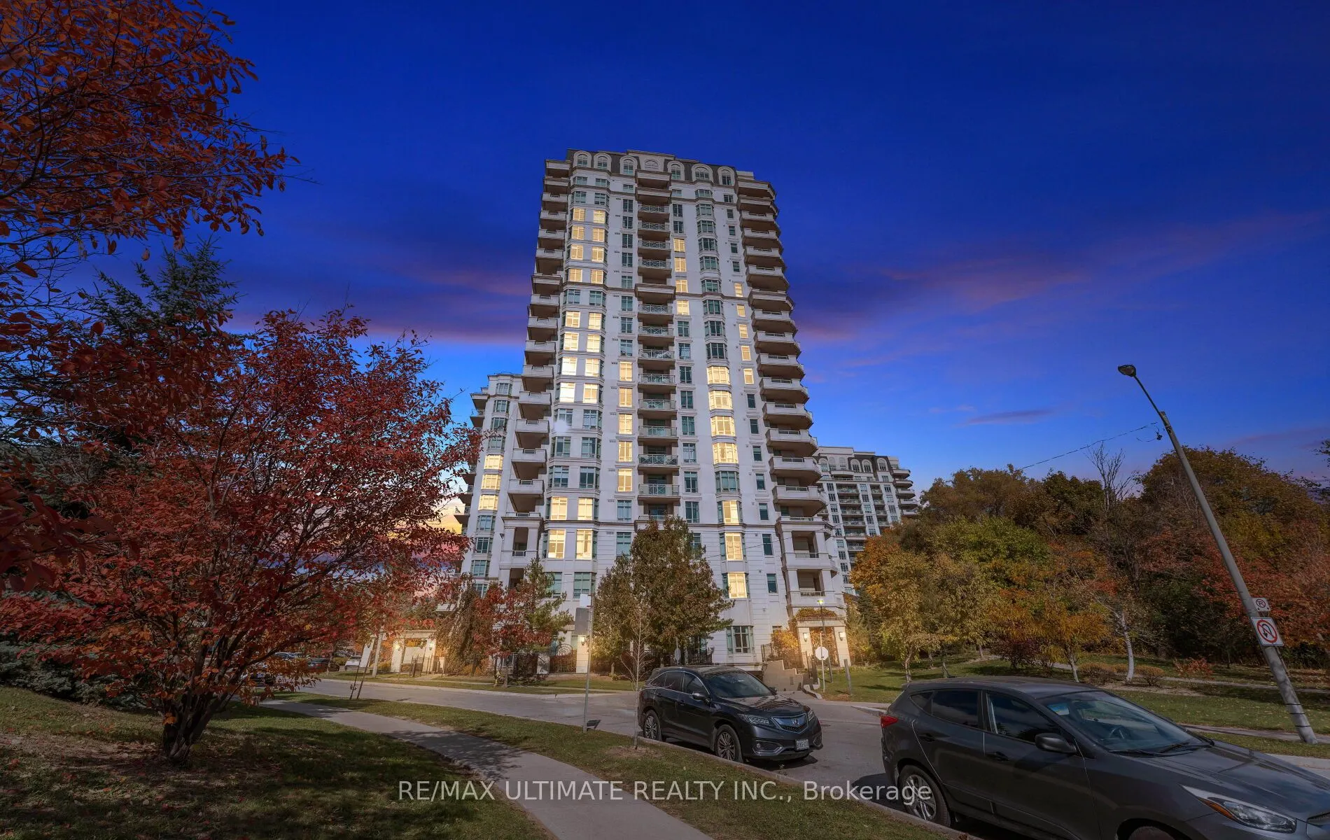 10 Bloorview Place, #707