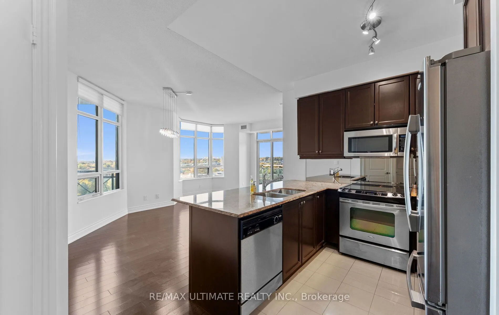 10 Bloorview Place, #707