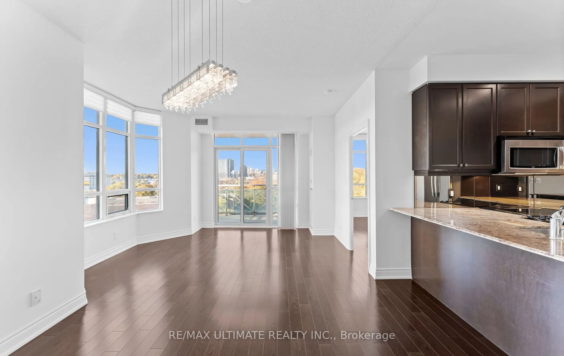 10 Bloorview Place, #707