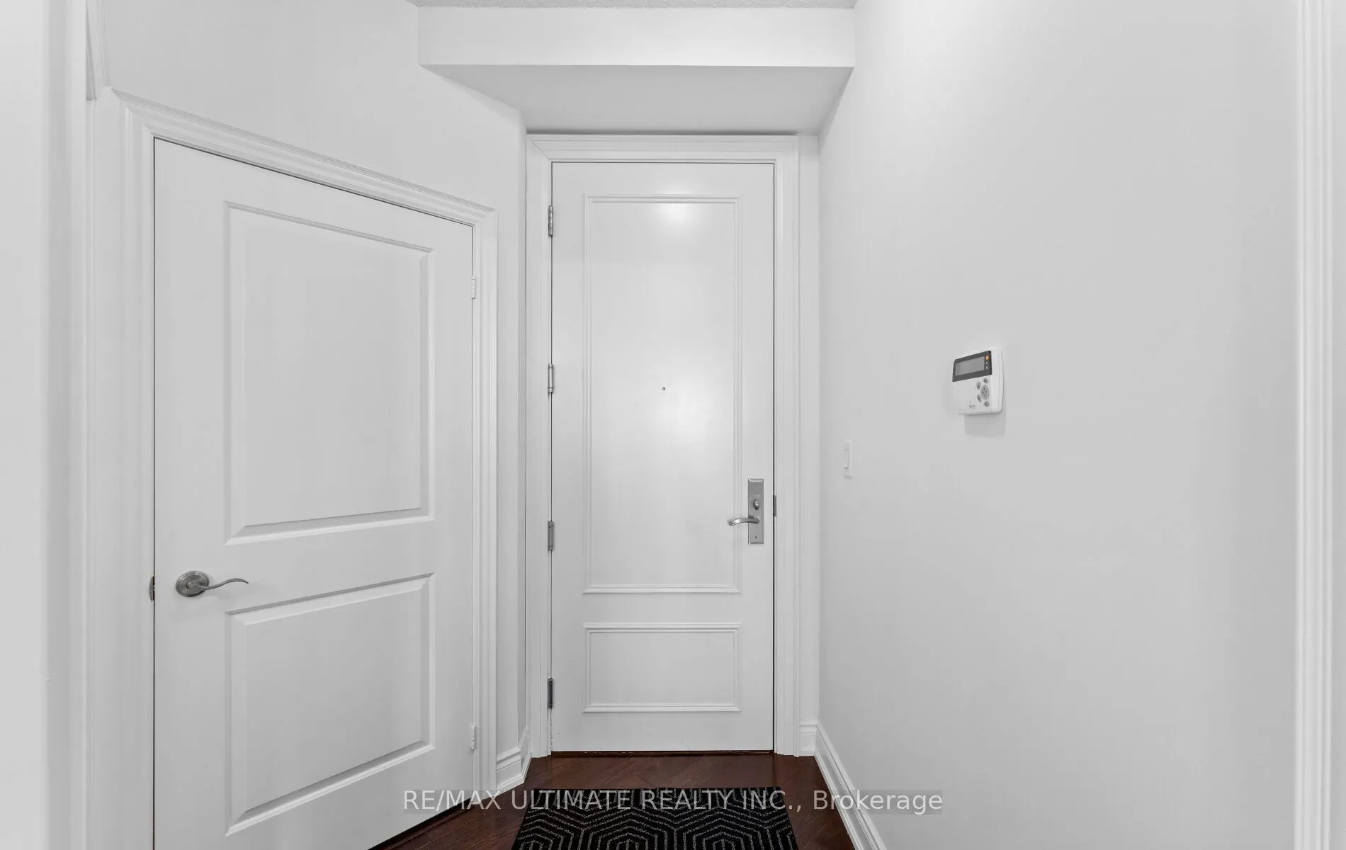 10 Bloorview Place, #707