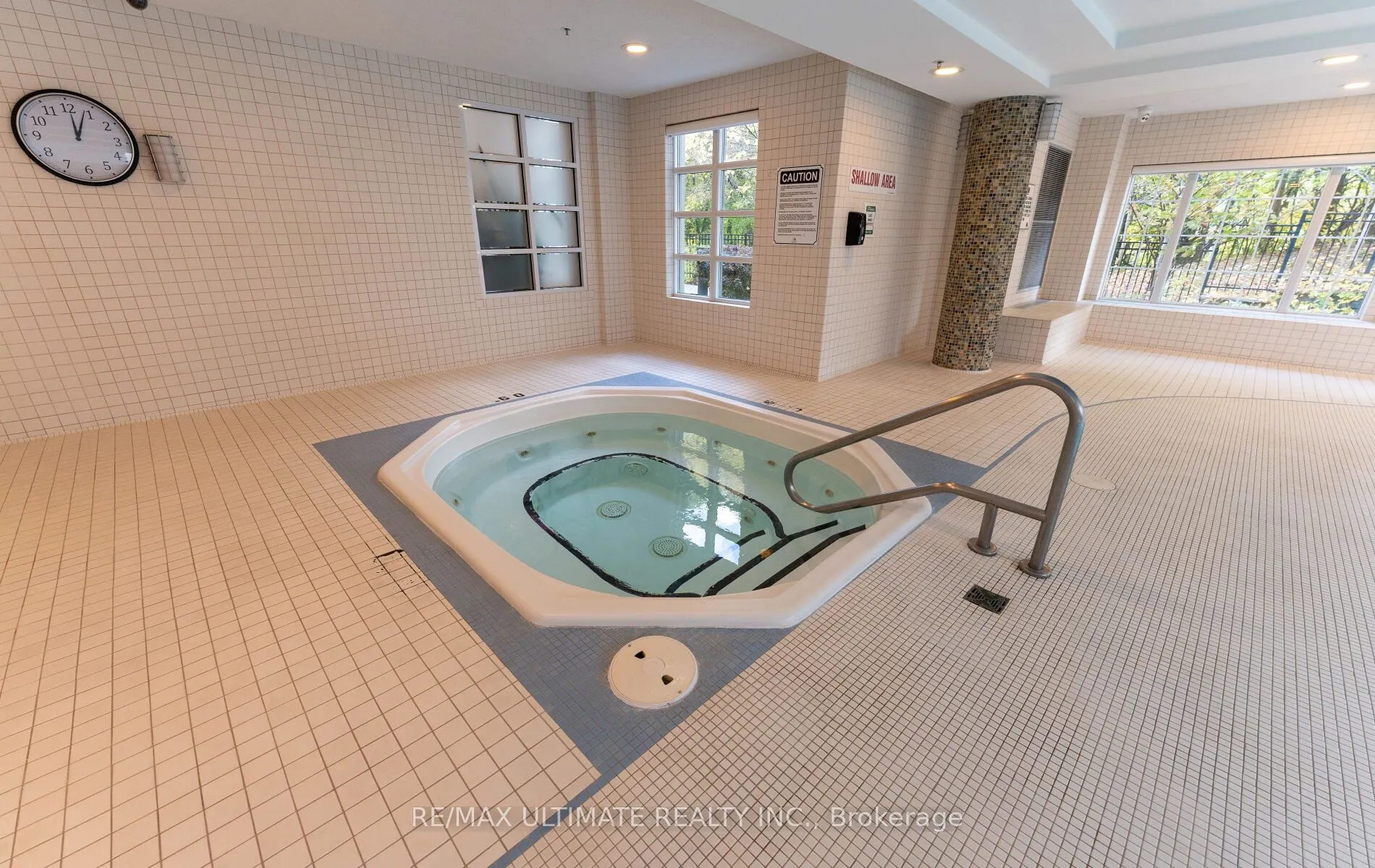 10 Bloorview Place, #707