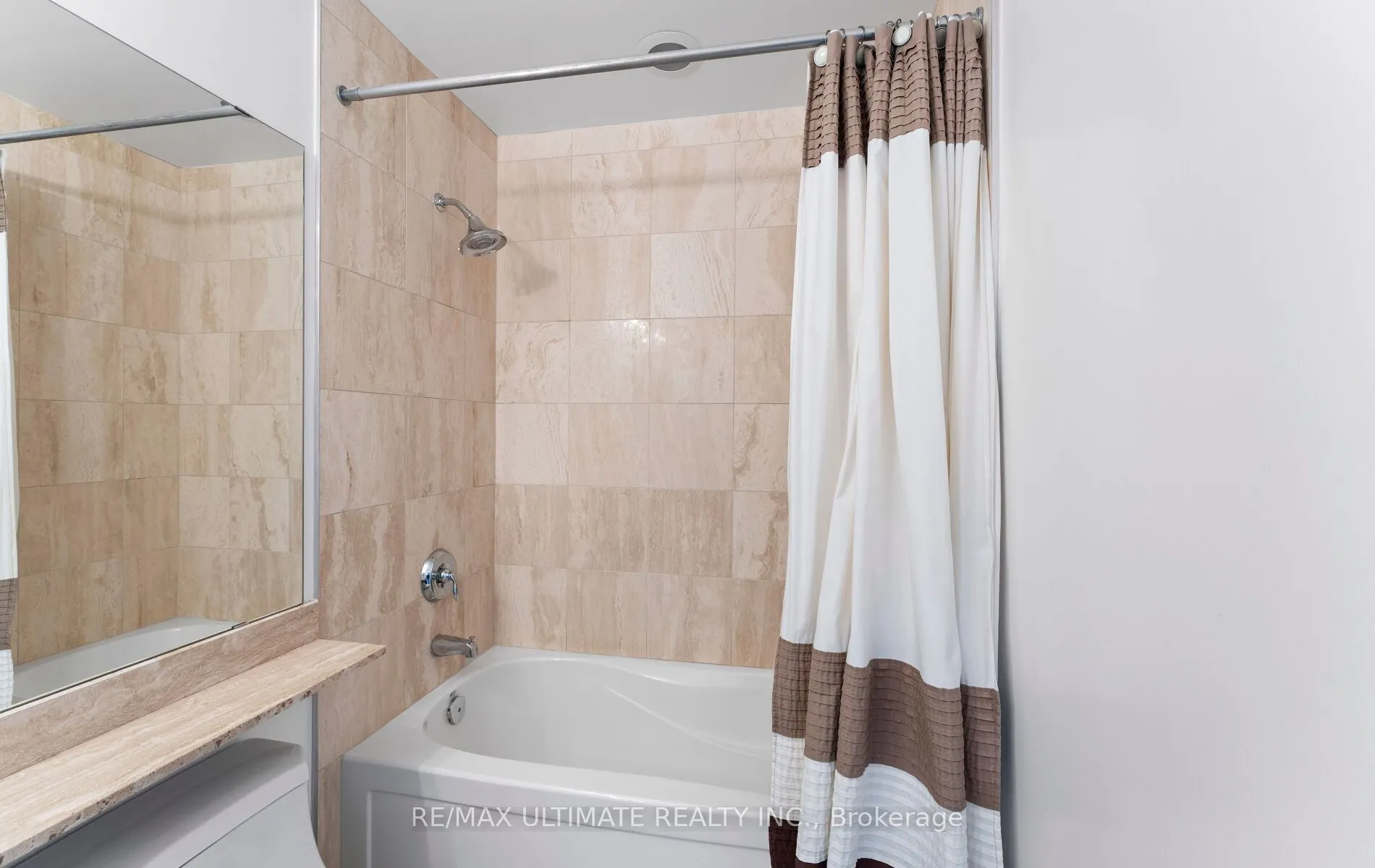 10 Bloorview Place, #707