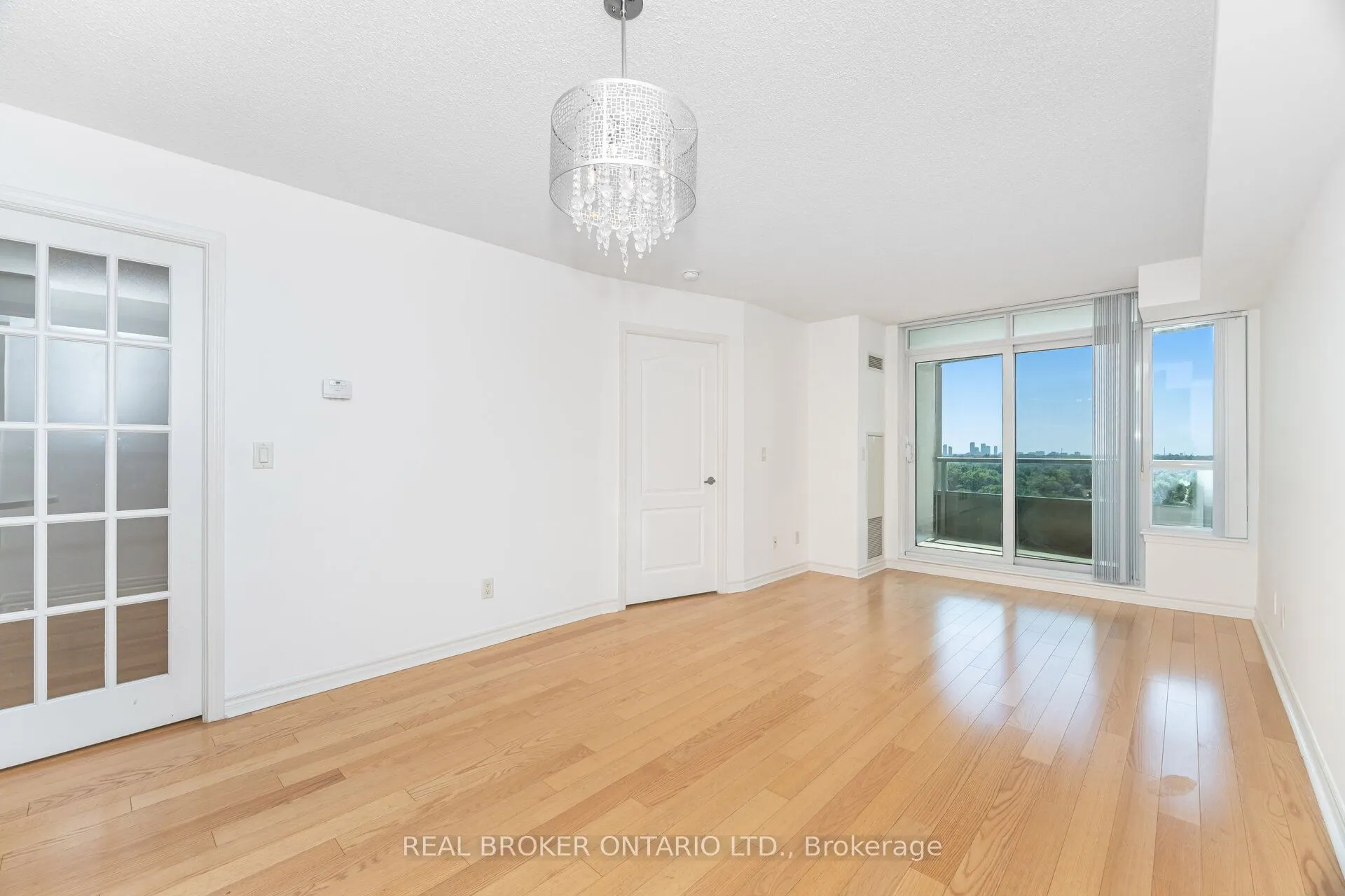 17 Barberry Place, #1109