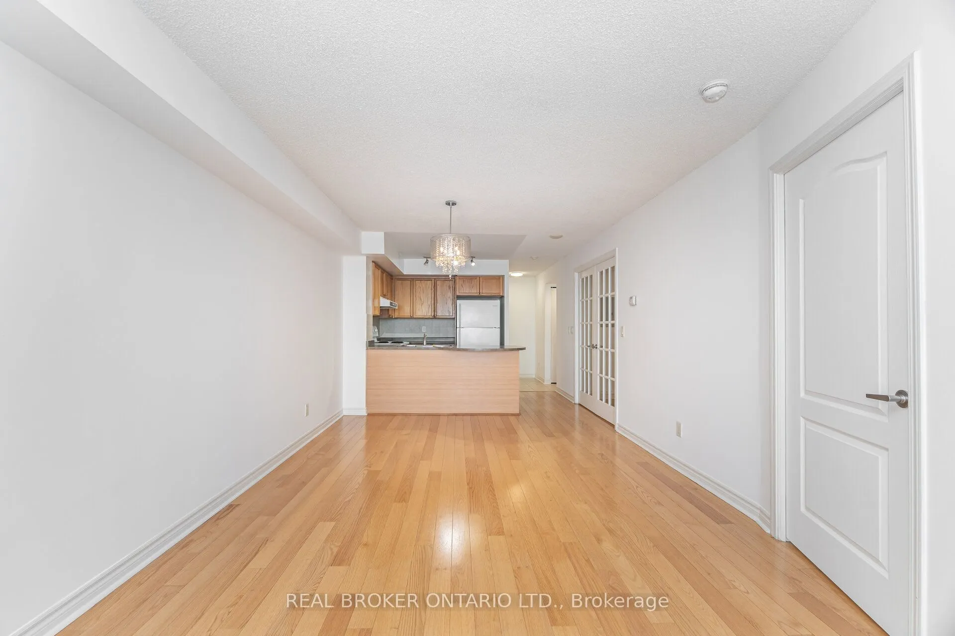 17 Barberry Place, #1109