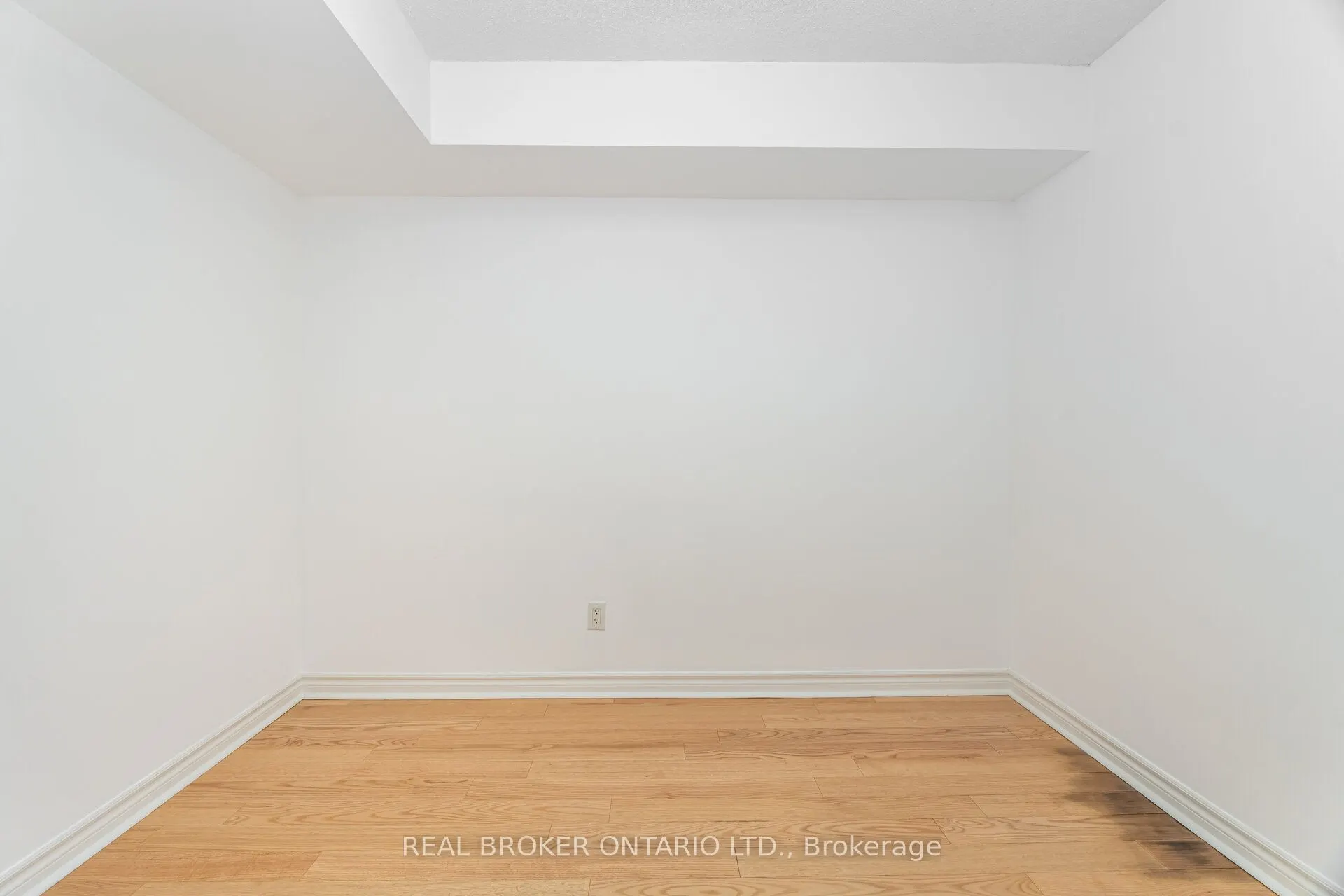 17 Barberry Place, #1109