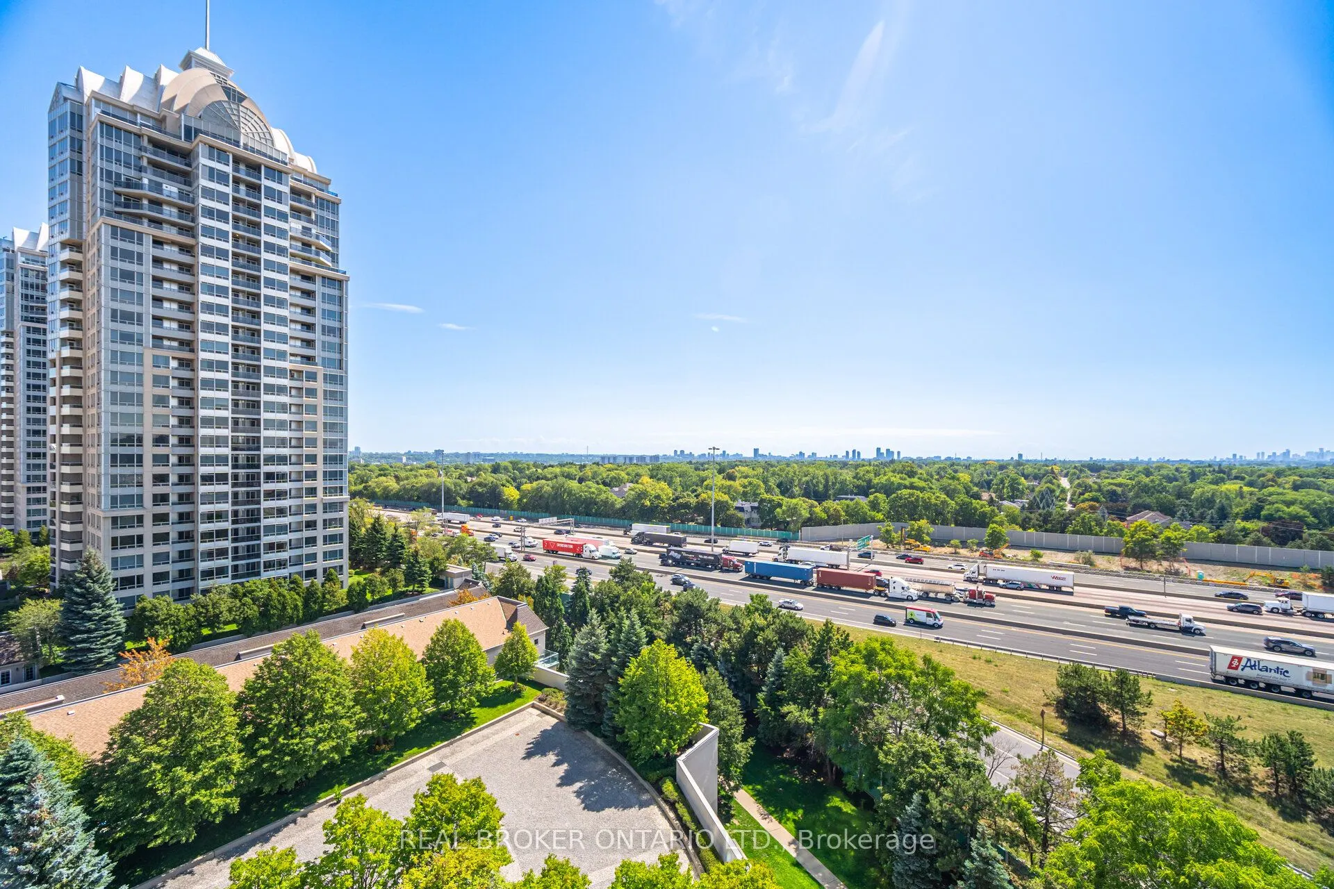 17 Barberry Place, #1109