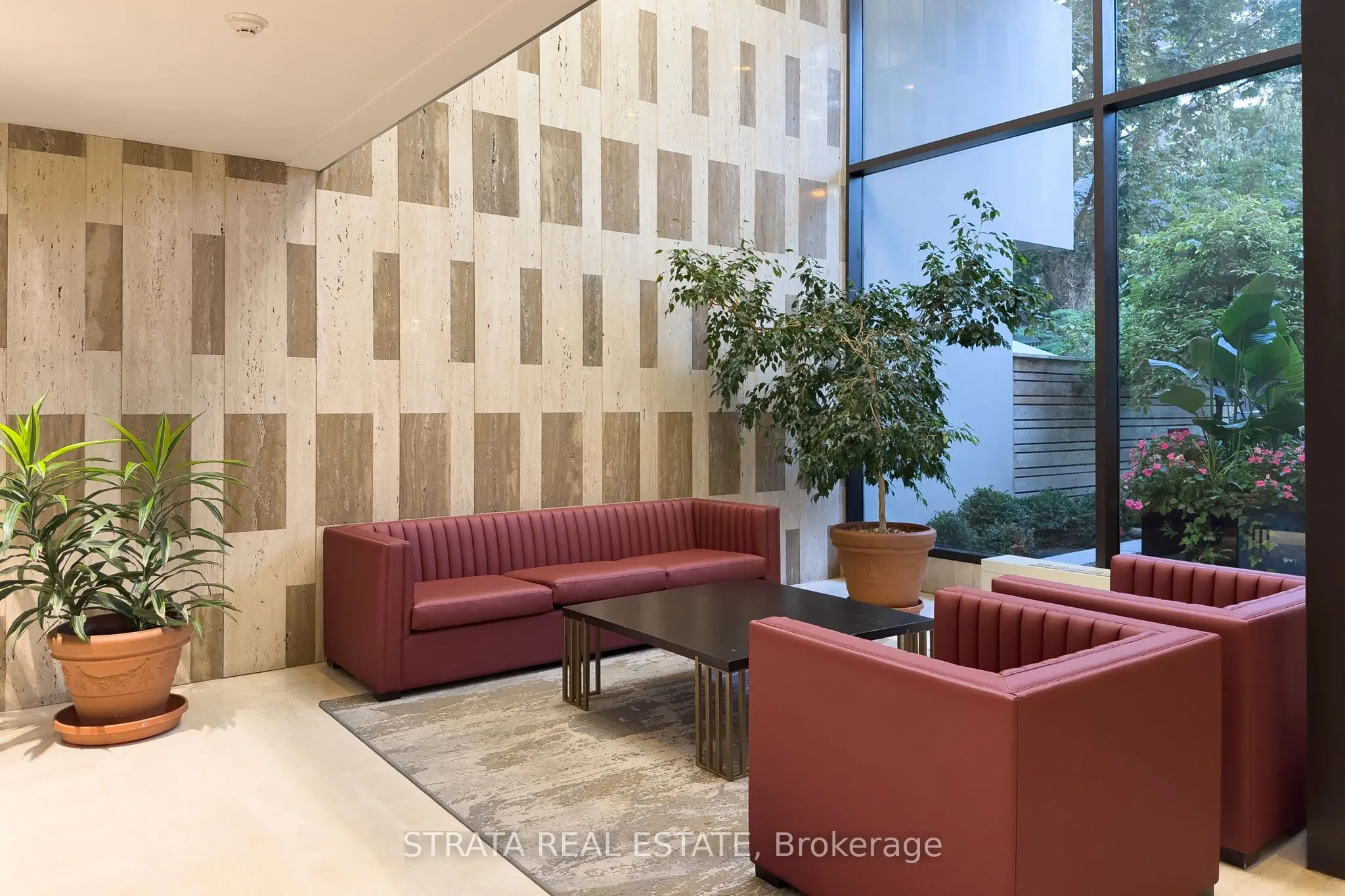 86 Gloucester Street, #702