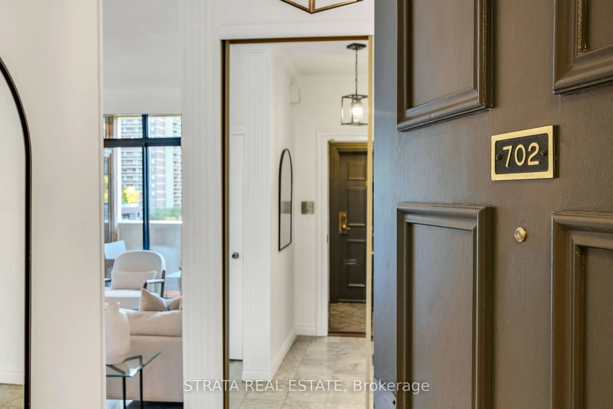 86 Gloucester Street, #702