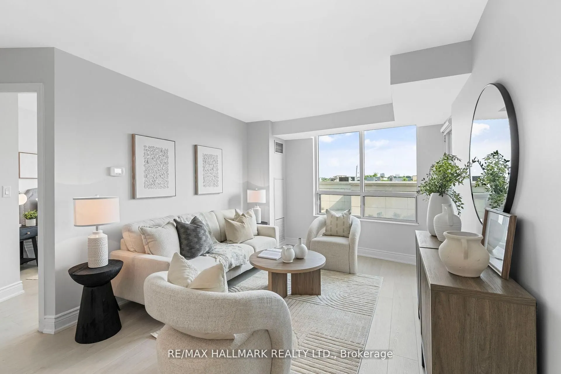 205 The Donway W, #328