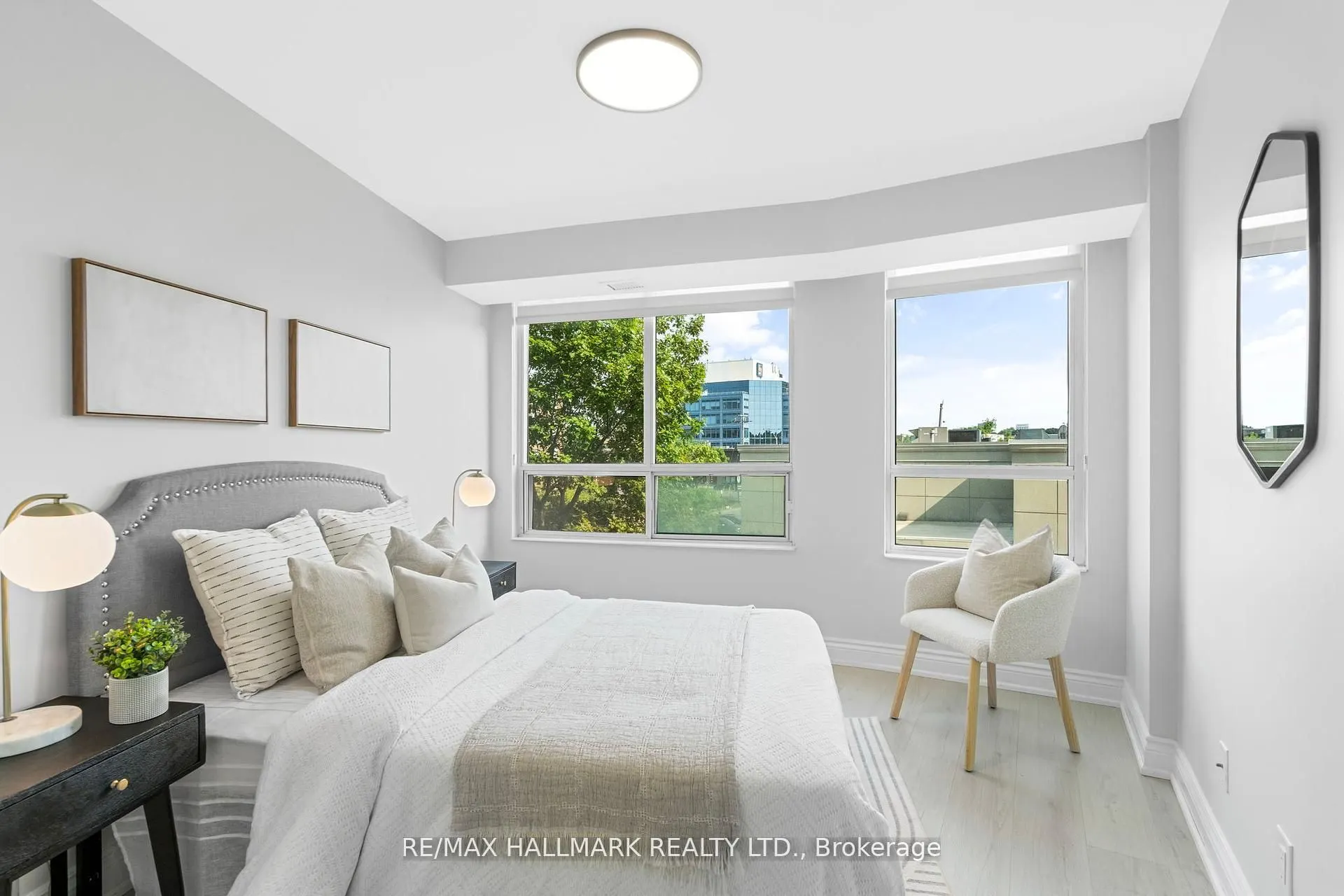 205 The Donway W, #328