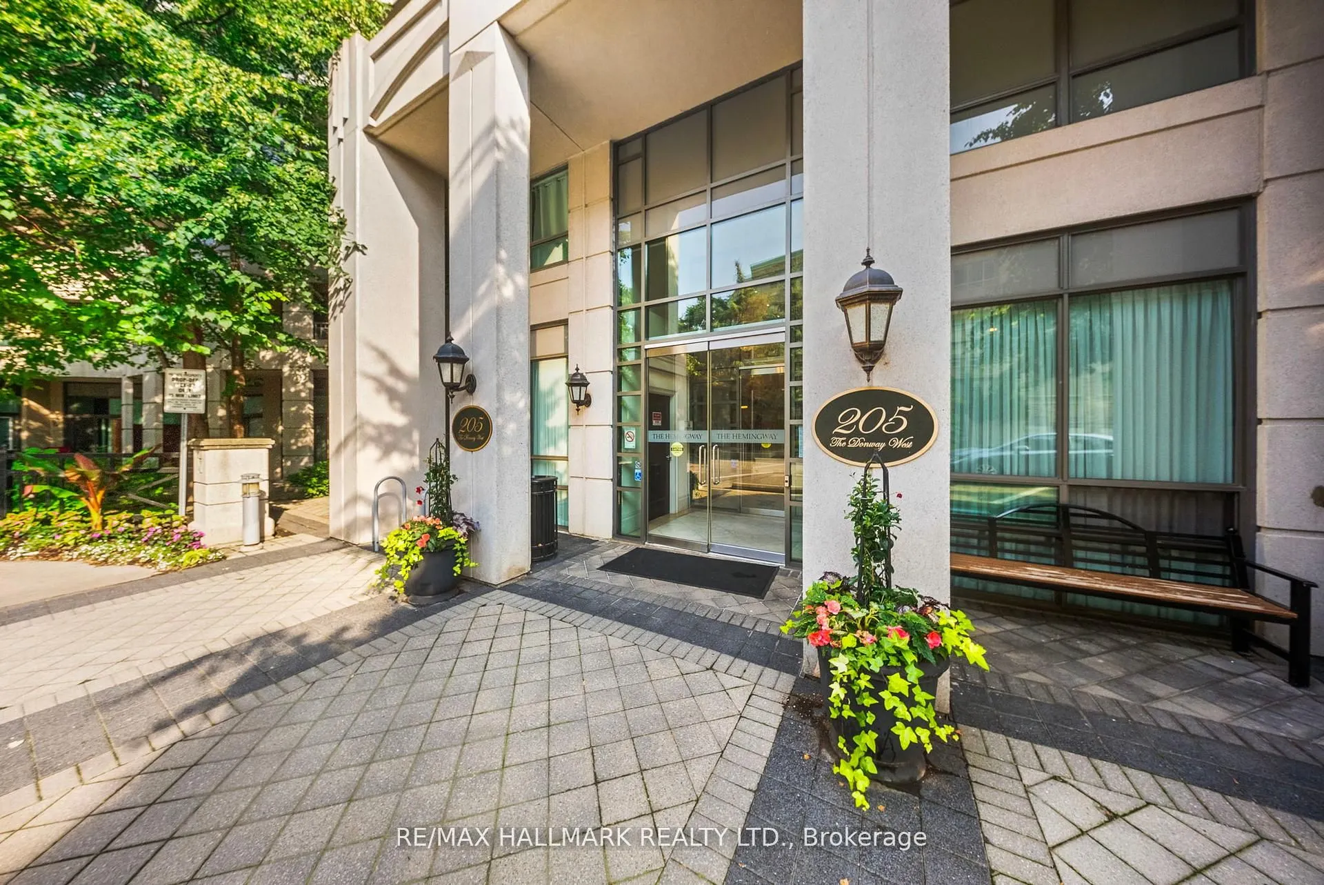 205 The Donway W, #328