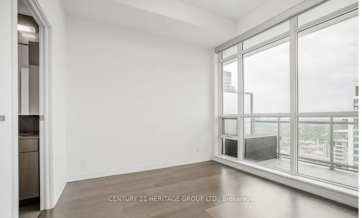 89 Dunfield Avenue, #3505