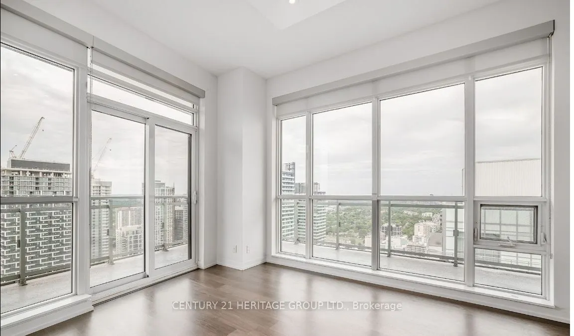 89 Dunfield Avenue, #3505