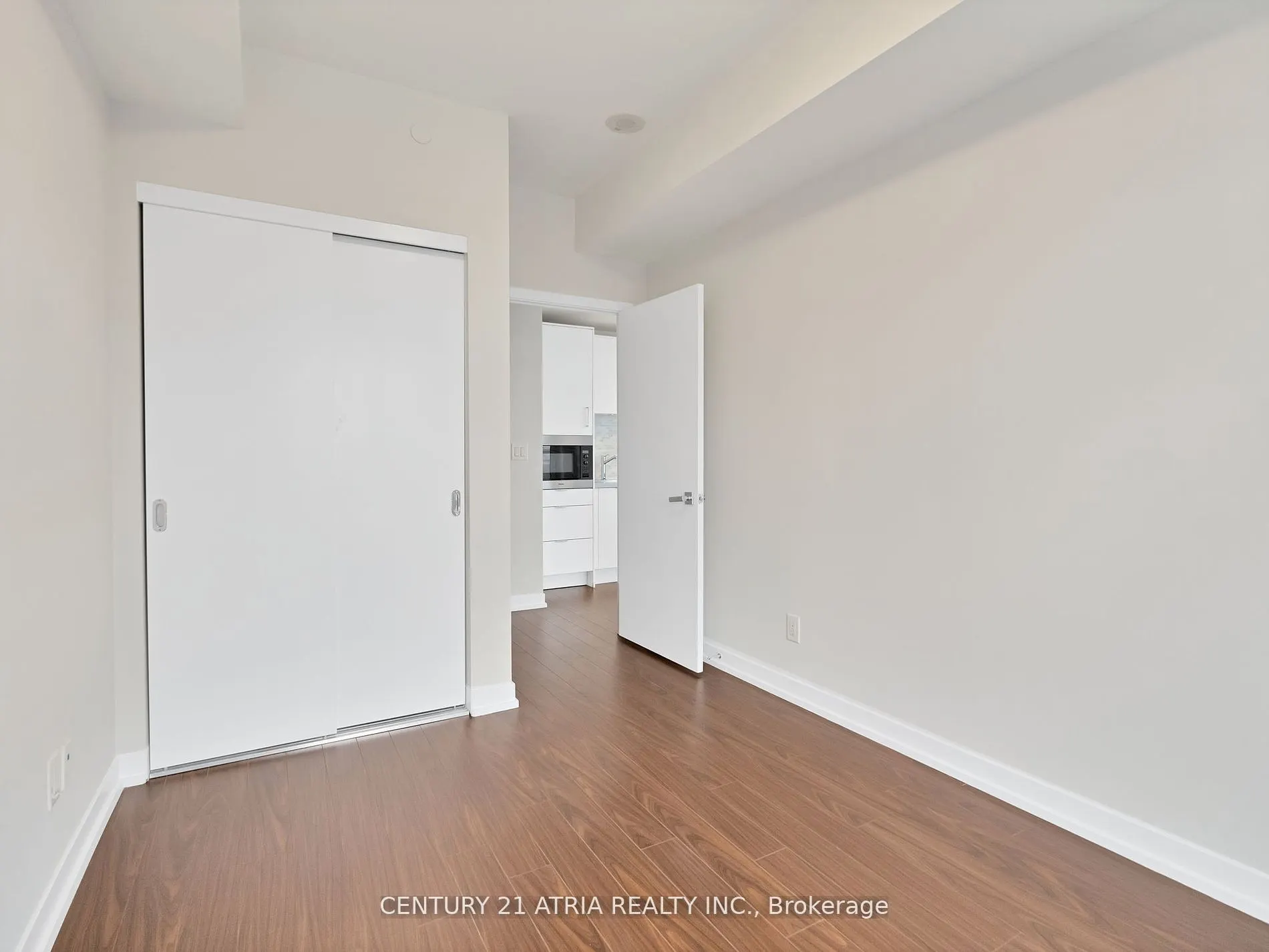 21 Widmer Street, #4102