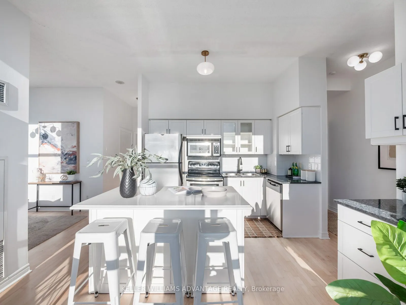 410 Queens Quay W, #UPH3