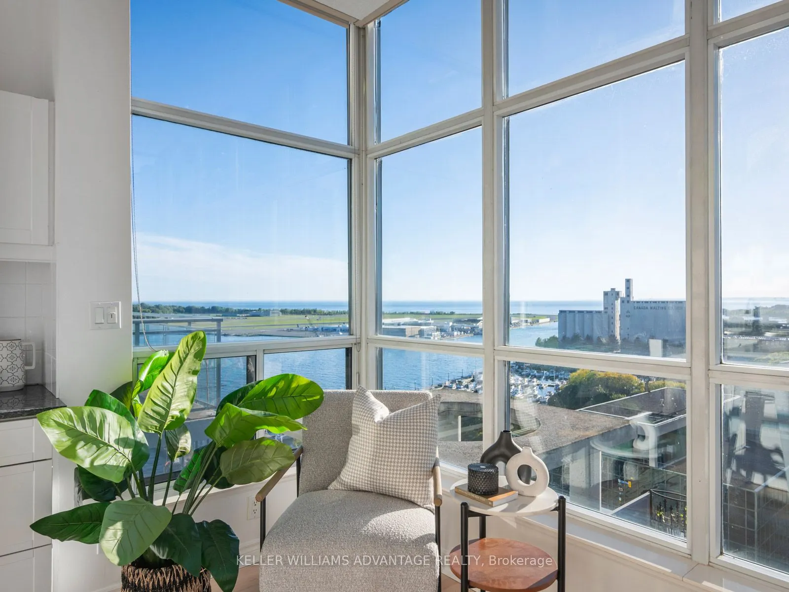 410 Queens Quay W, #UPH3