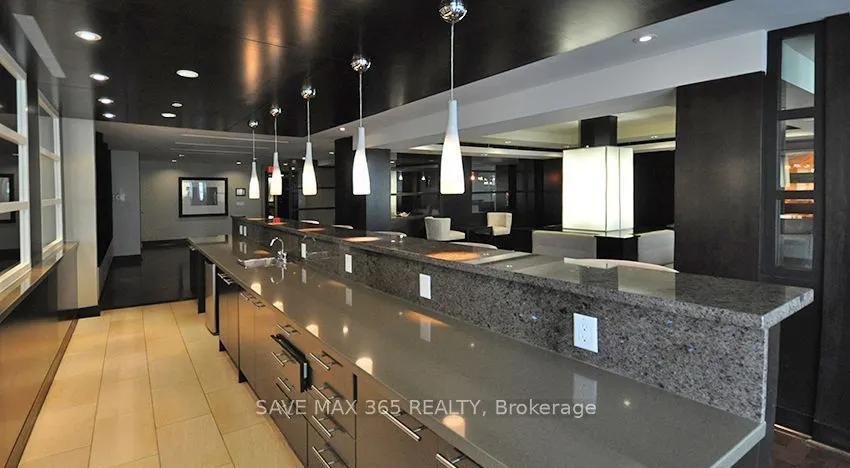 18 Yonge Street, #1003