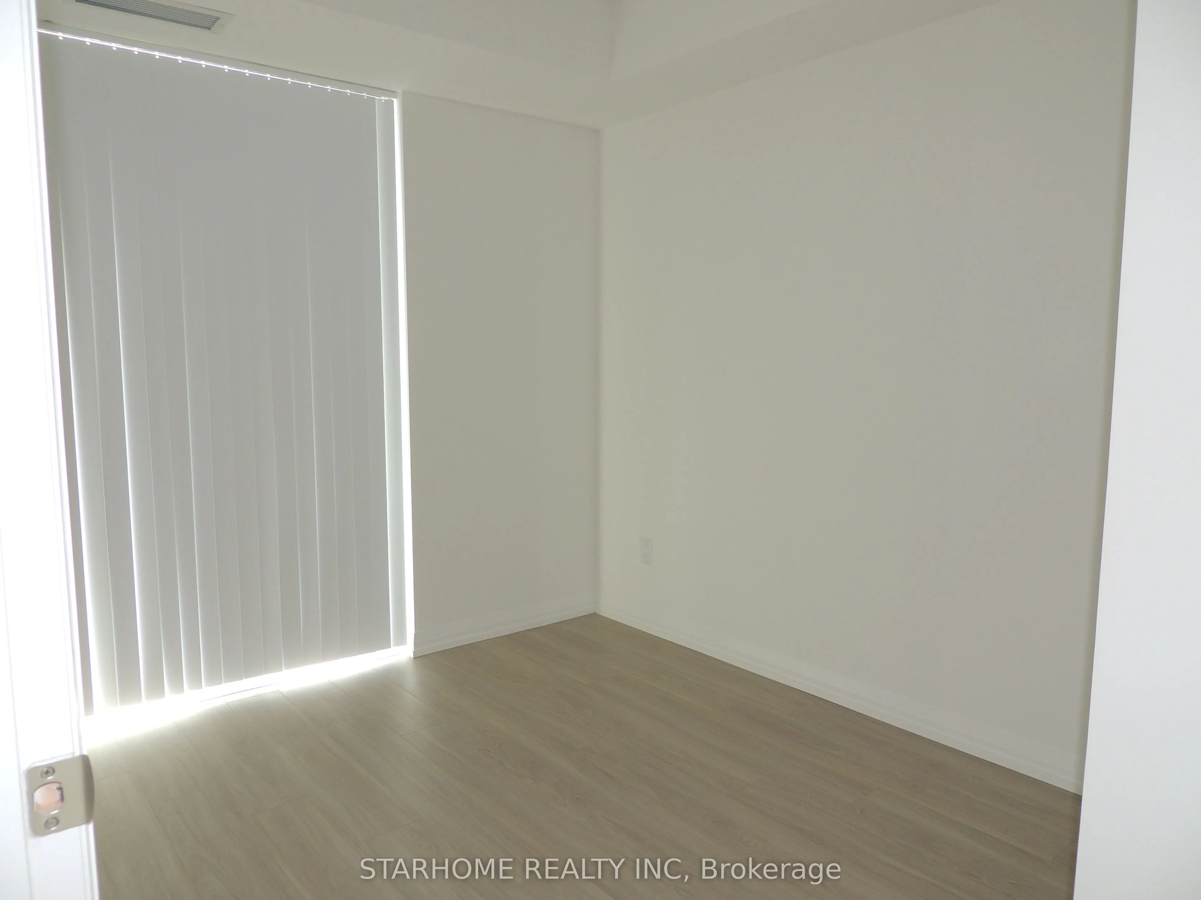 8 Widmer Street, #3307