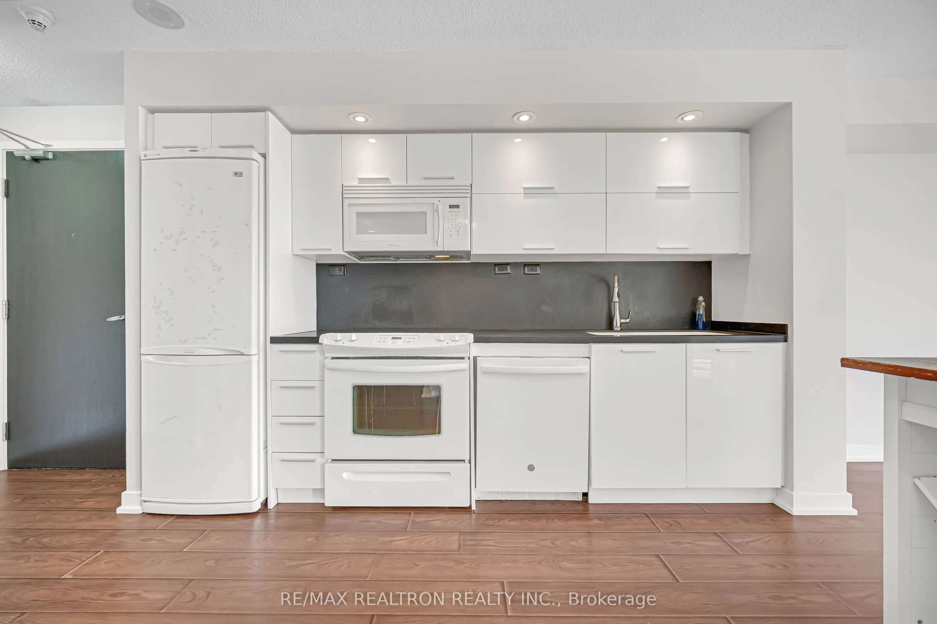 25 Capreol Court, #1211