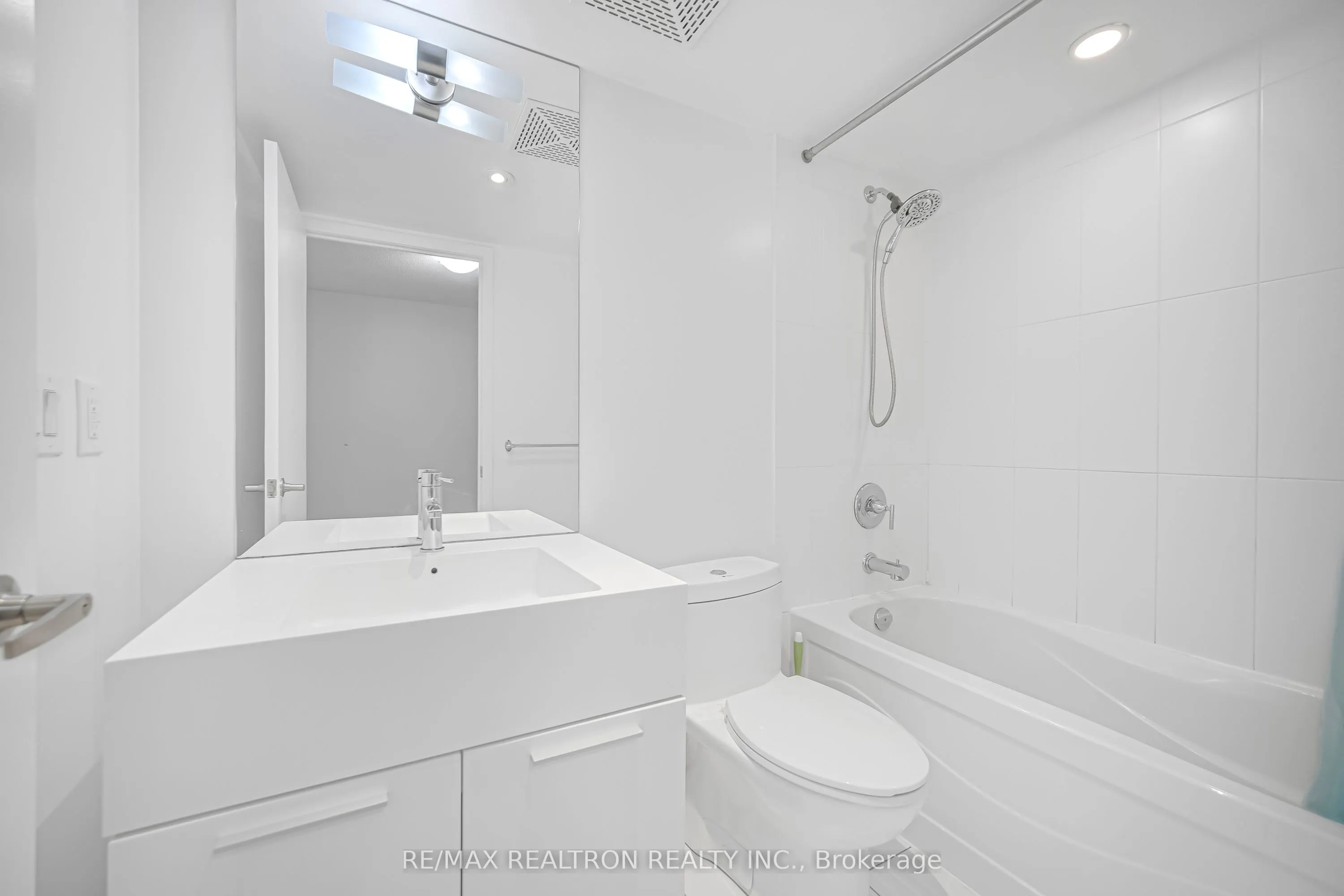 25 Capreol Court, #1211