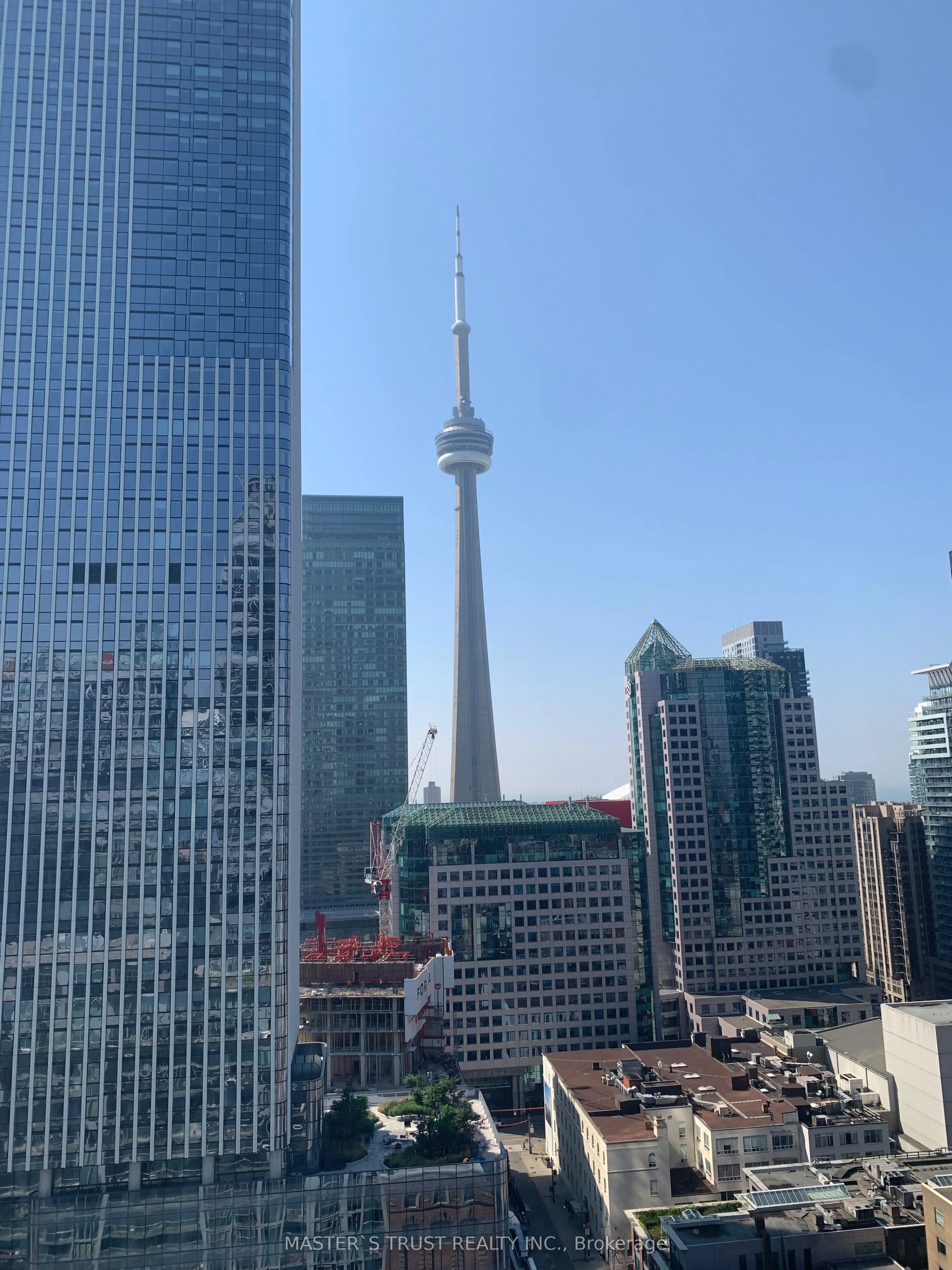 30 Nelson Street, #2406