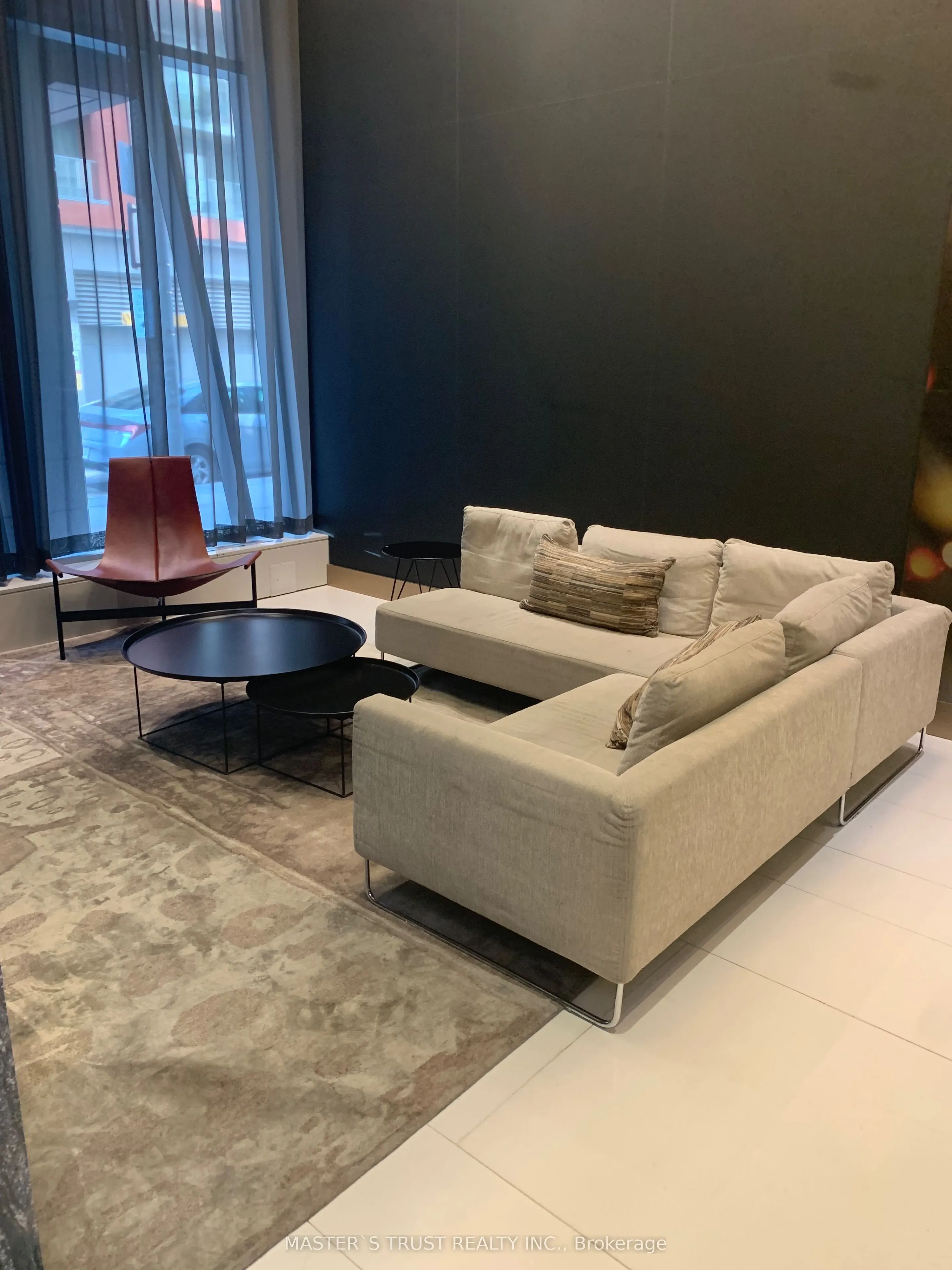 30 Nelson Street, #2406