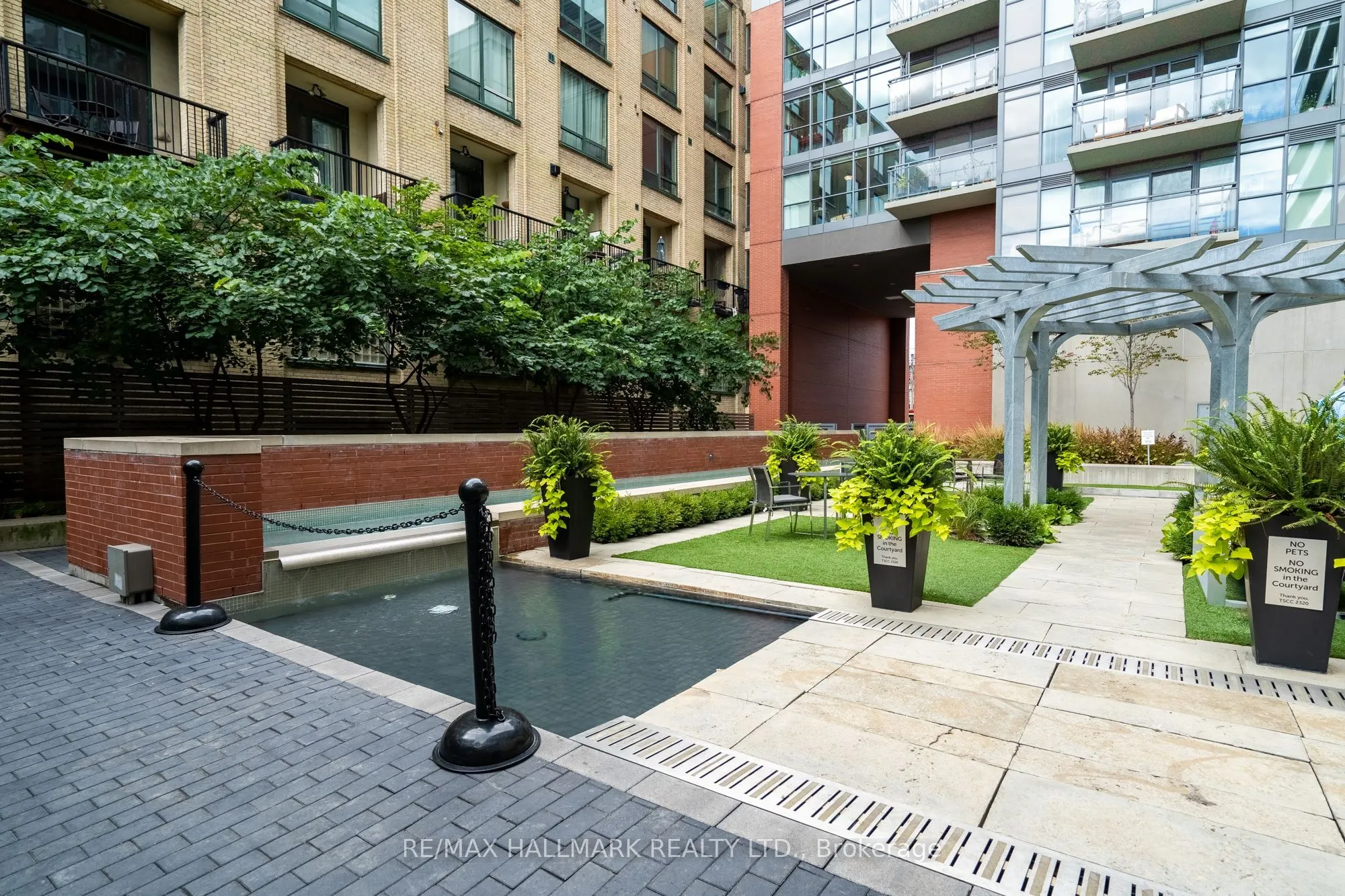 775 King Street W, #312