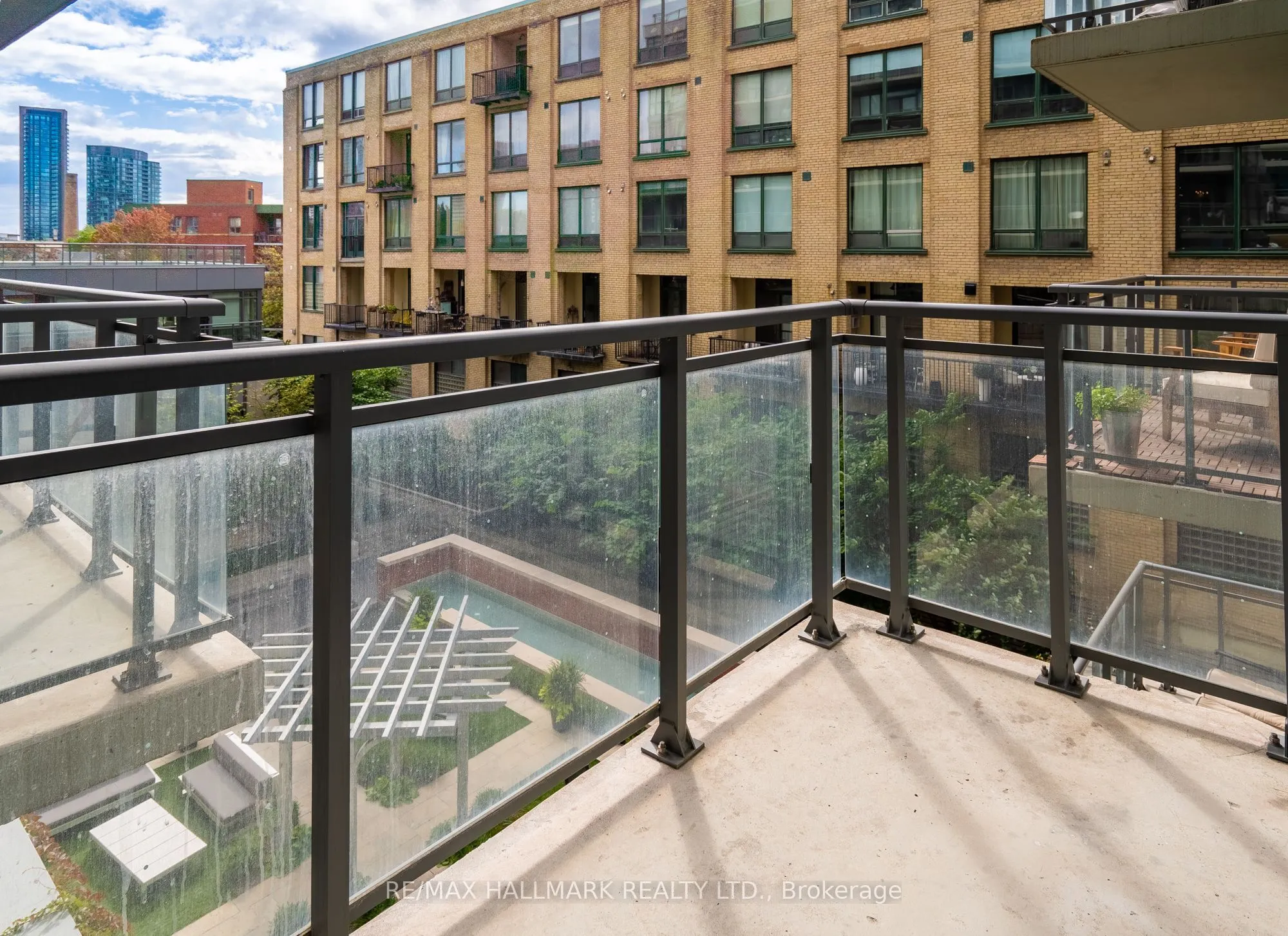 775 King Street W, #312