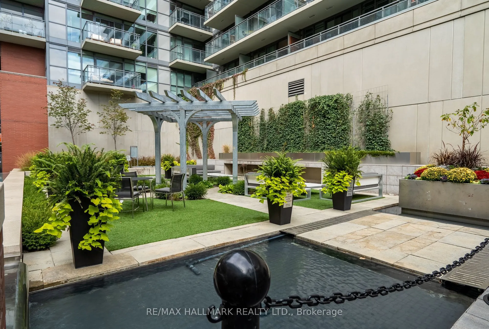 775 King Street W, #312