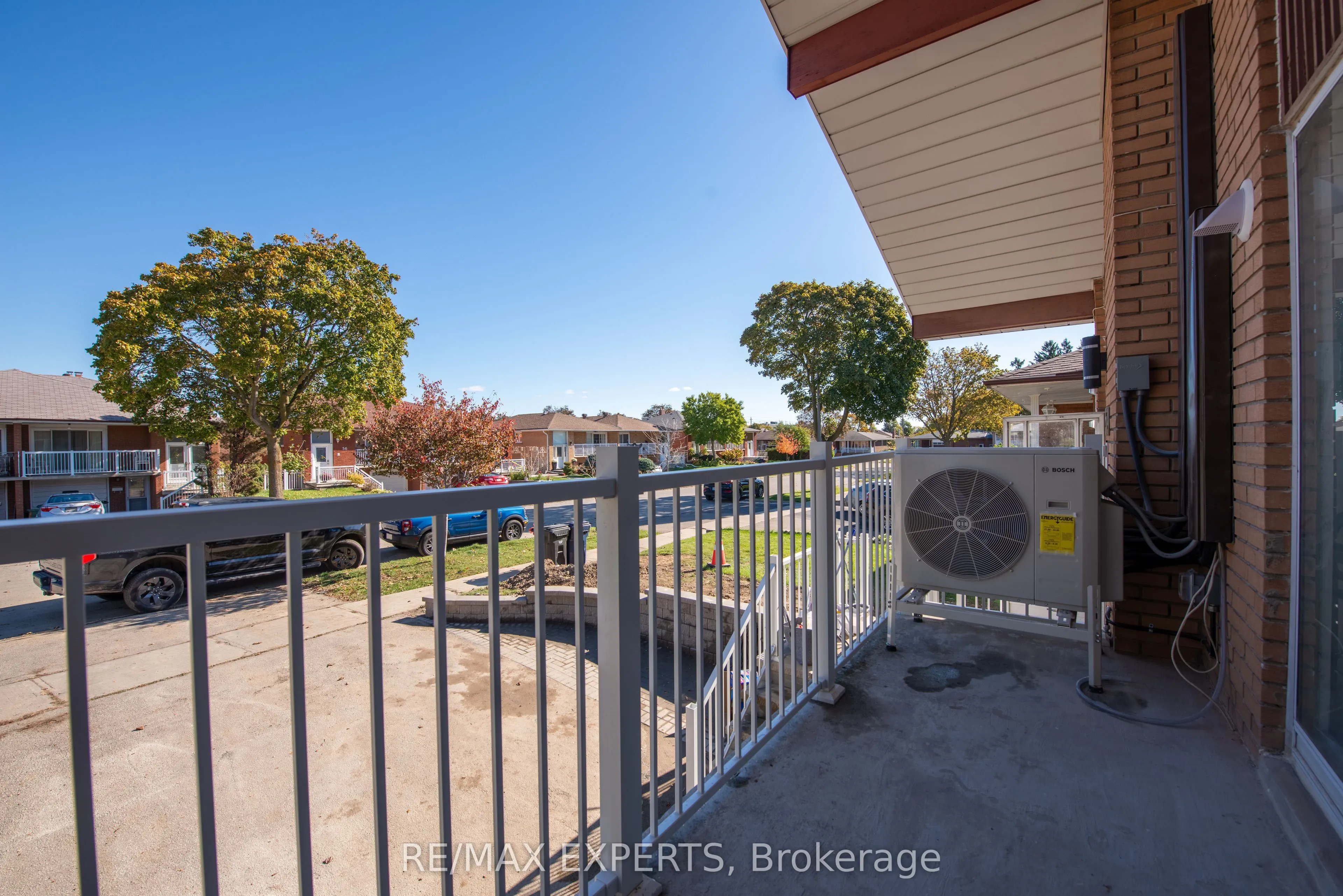 59 Bowhill Crescent, #2