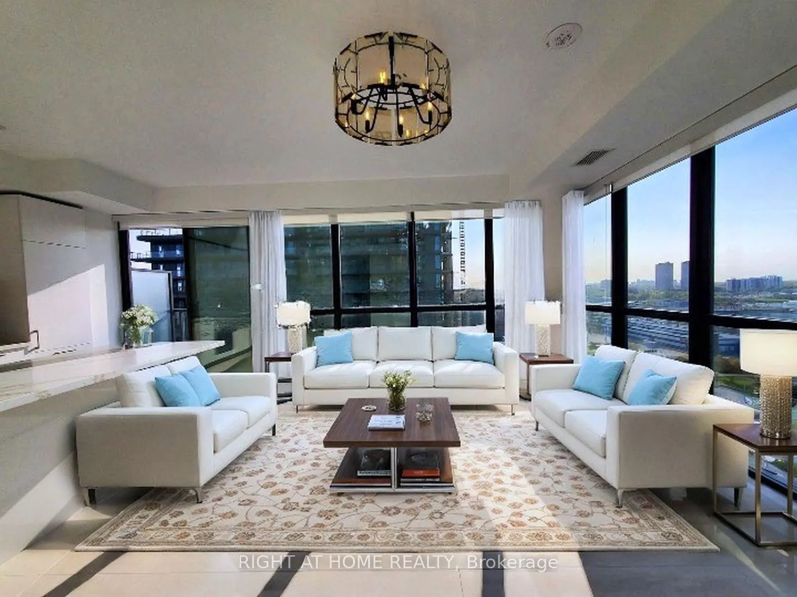 33 Frederick Todd Way, #1308