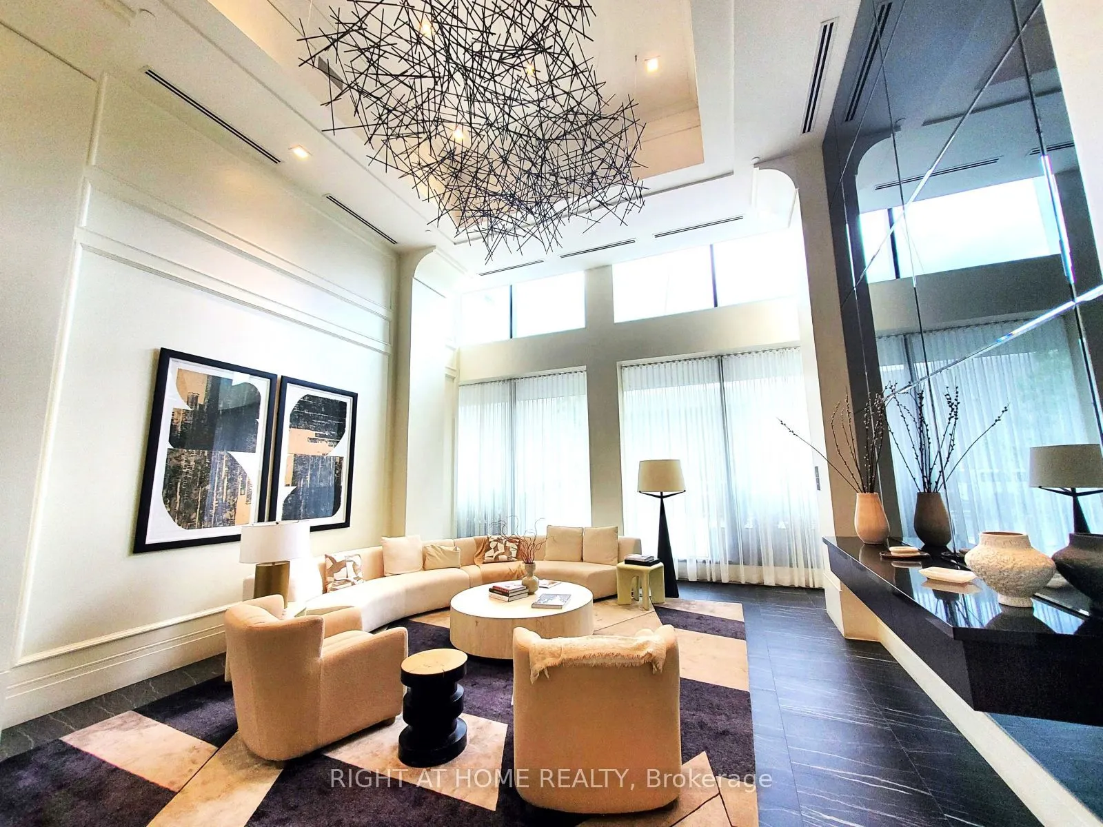 33 Frederick Todd Way, #1308