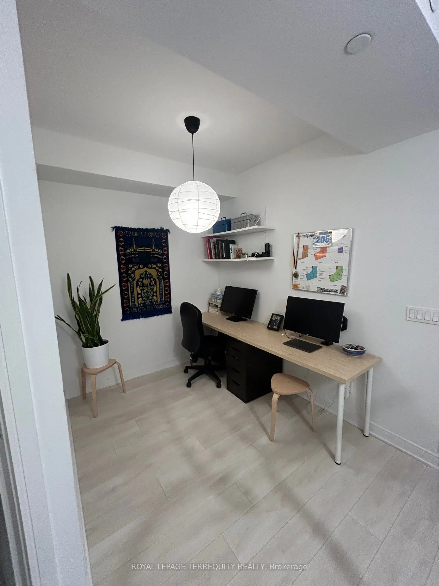 35 Rolling Mills Road, #S306