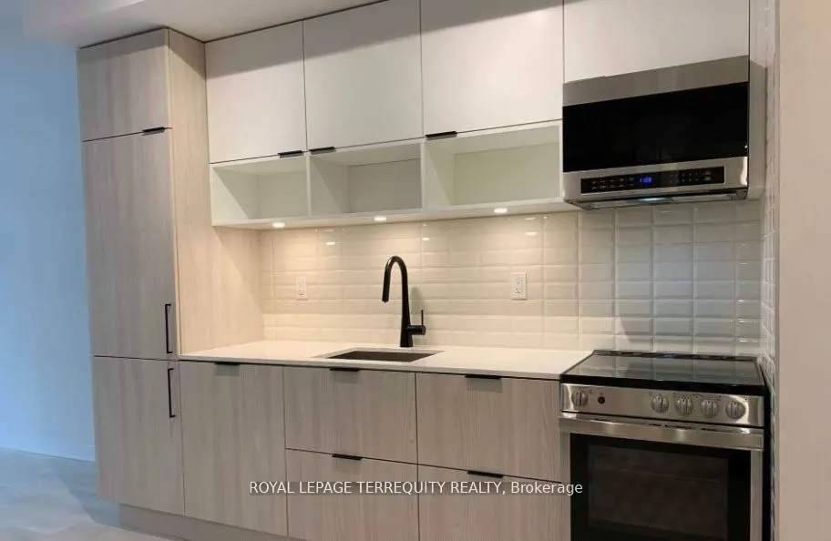 35 Rolling Mills Road, #S306