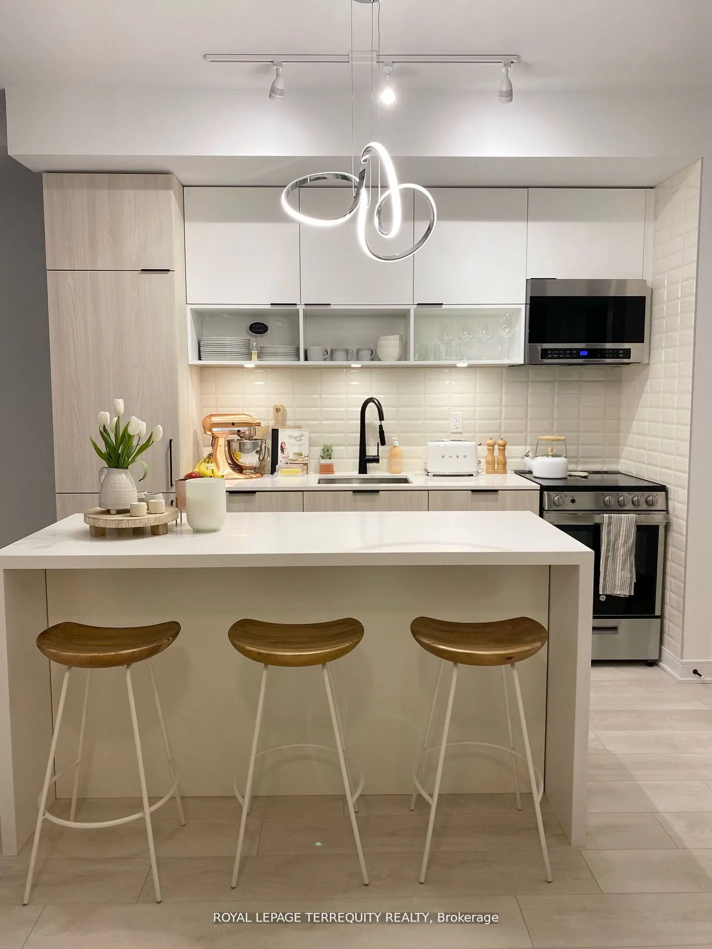 35 Rolling Mills Road, #S306