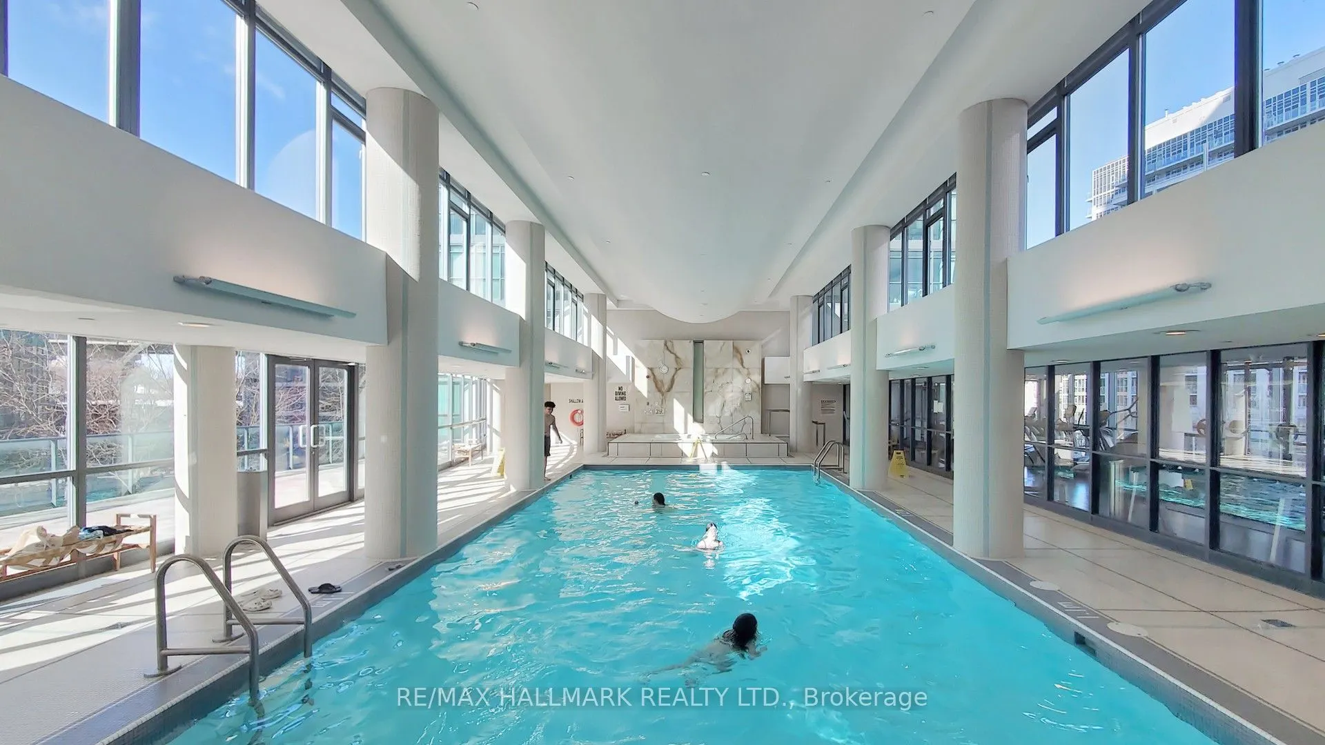 215 Fort York Boulevard, #1607