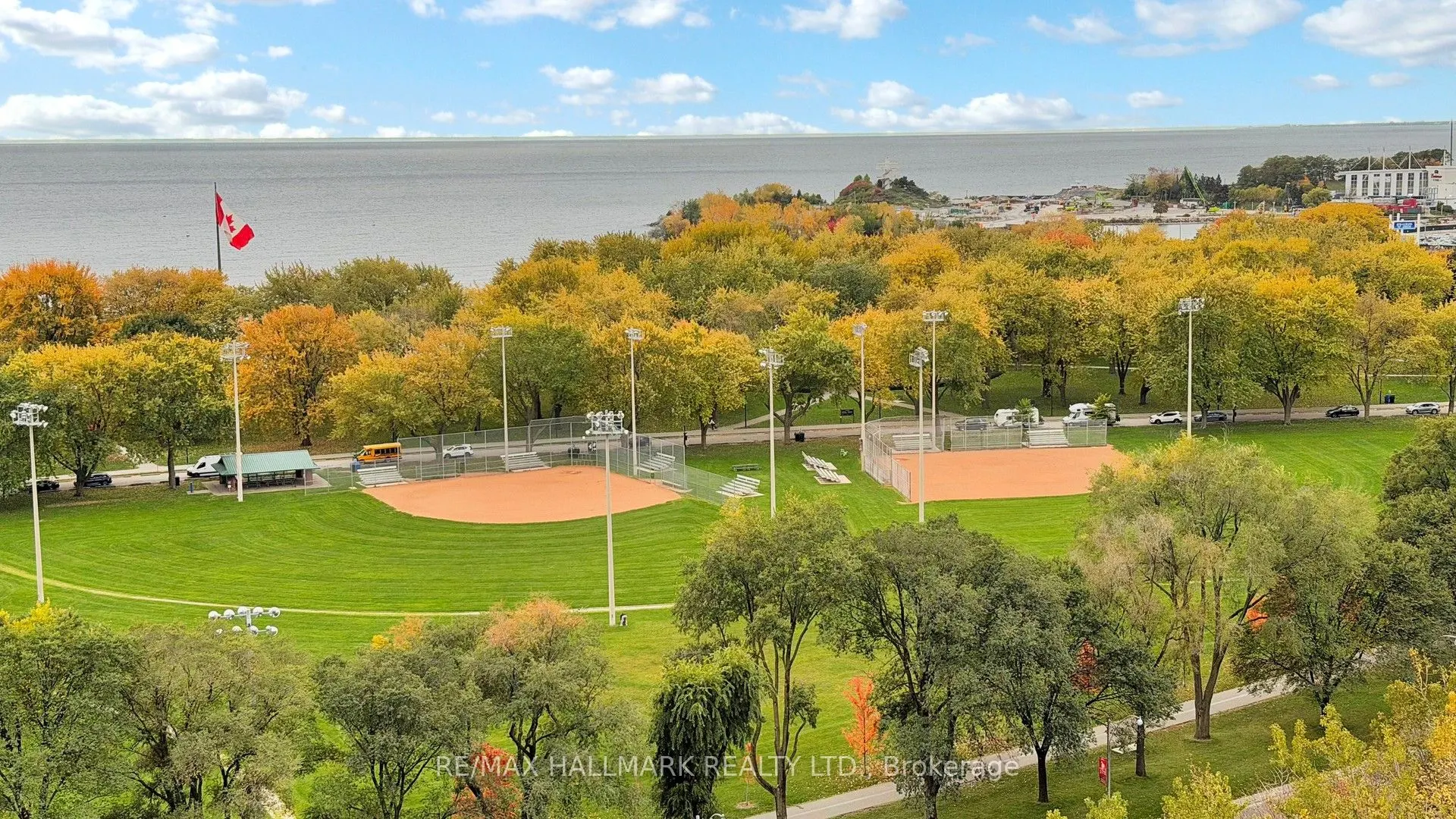 215 Fort York Boulevard, #1607