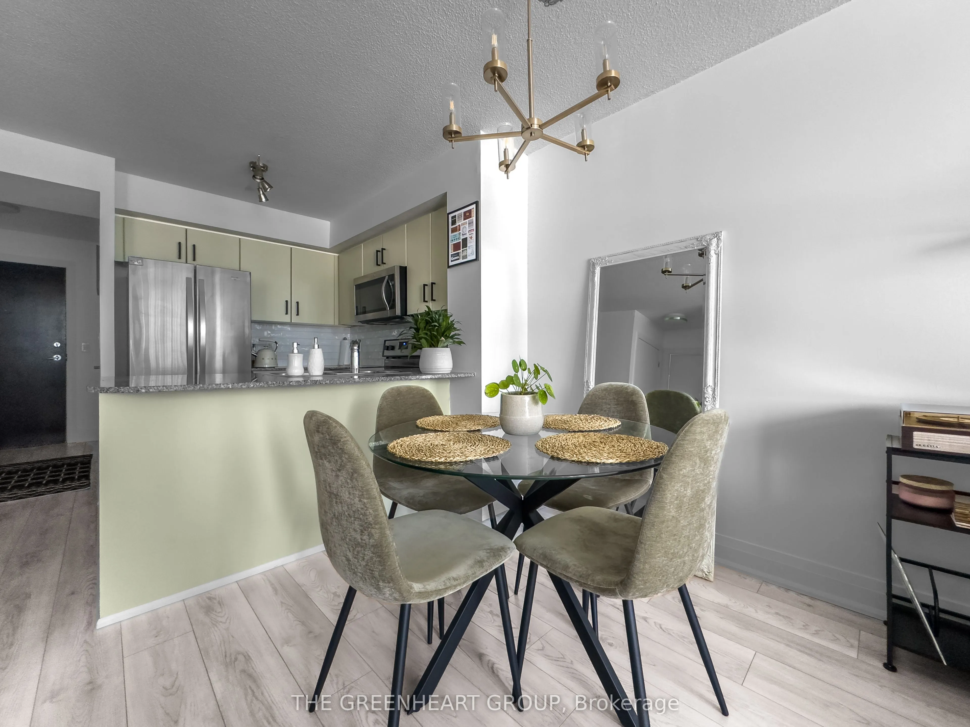 16 Yonge Street, #1913