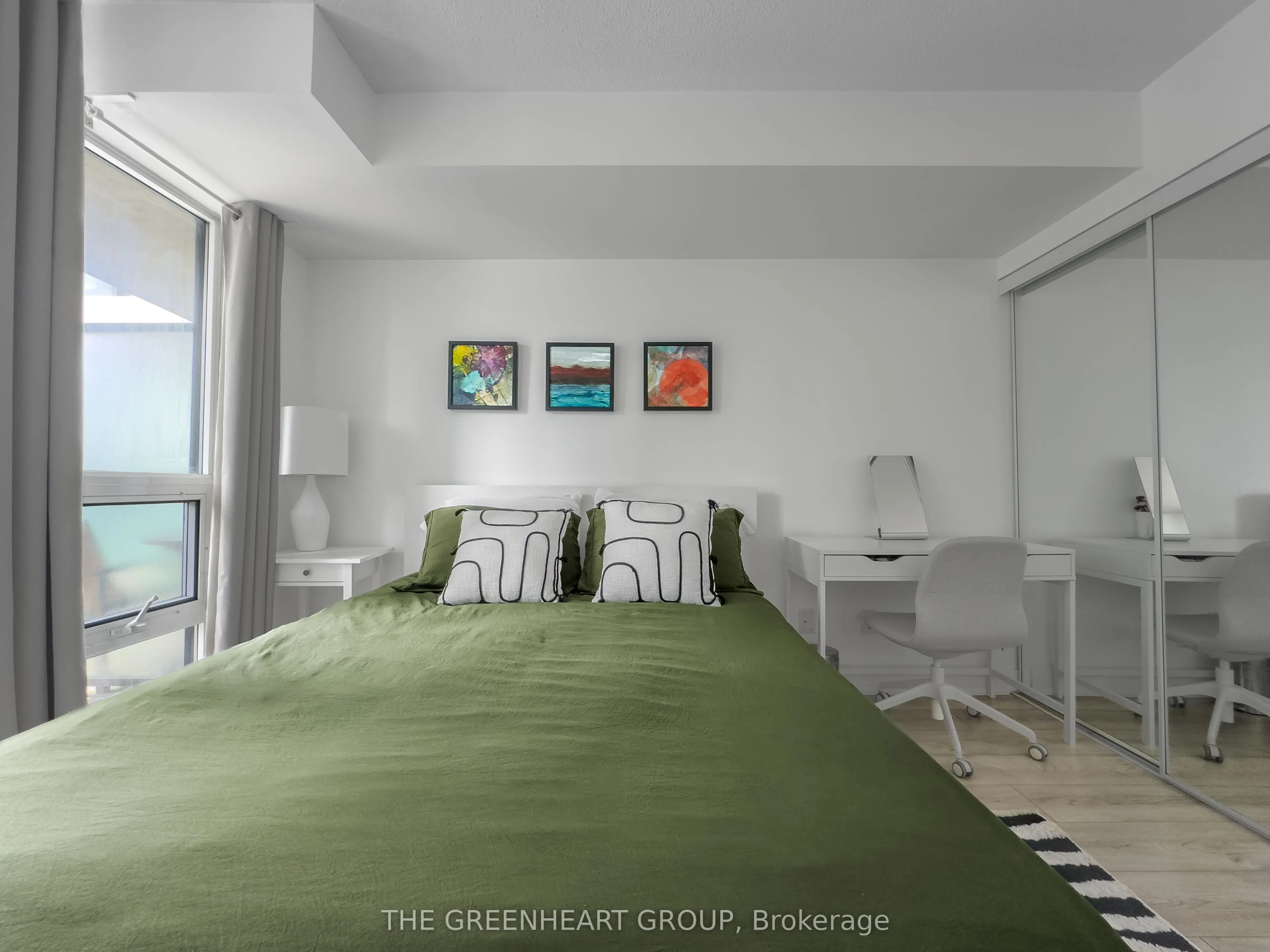 16 Yonge Street, #1913