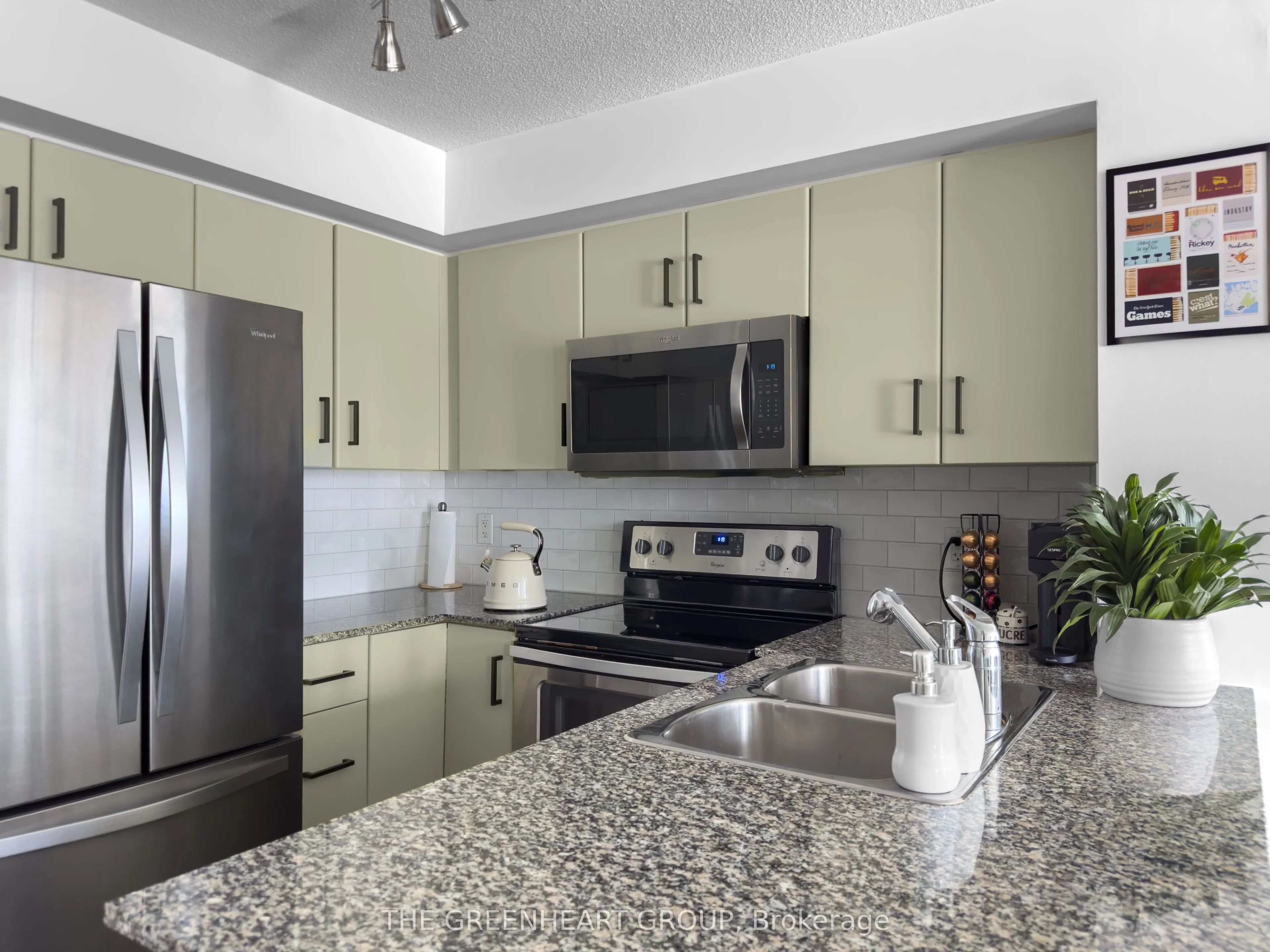 16 Yonge Street, #1913