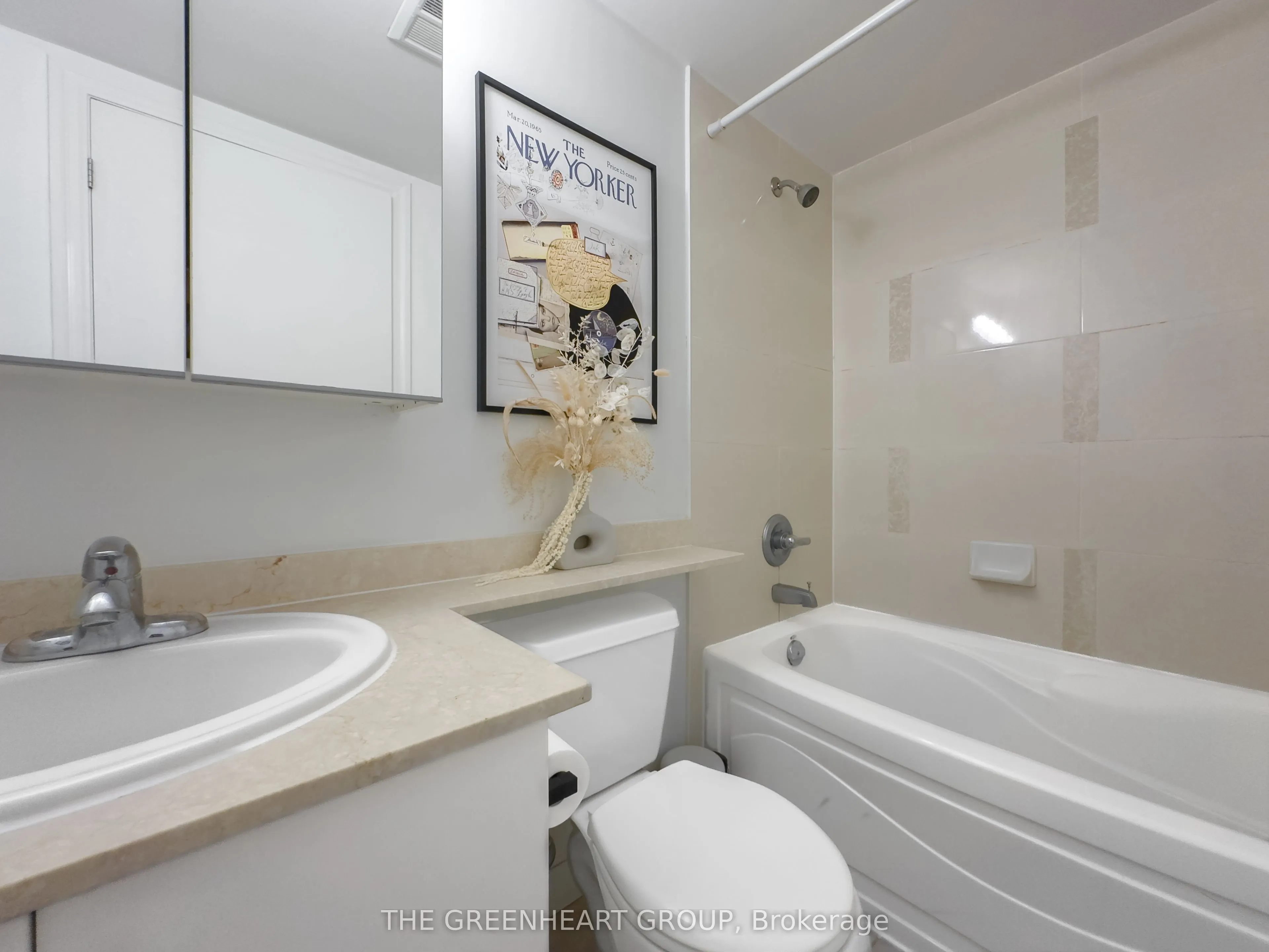 16 Yonge Street, #1913