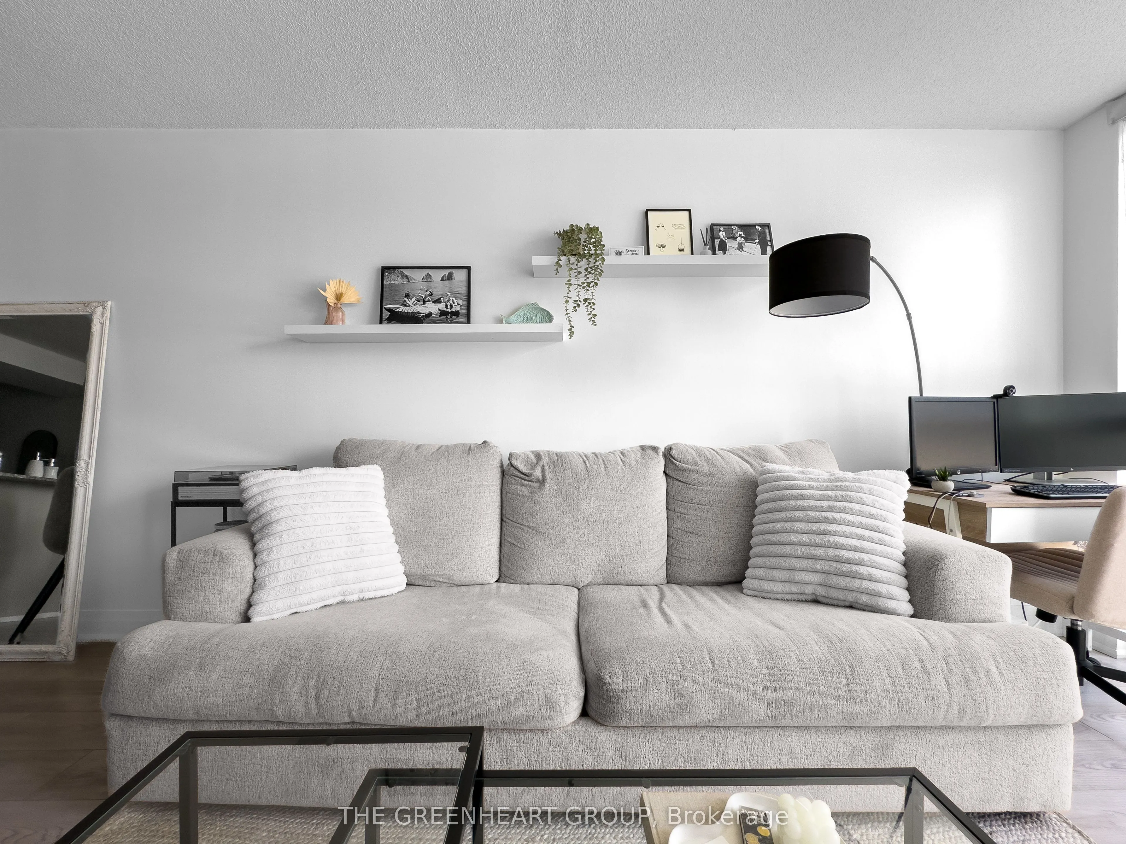 16 Yonge Street, #1913