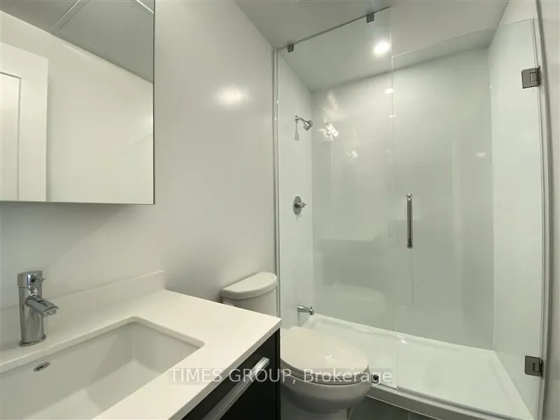 65 Broadway Avenue, #611