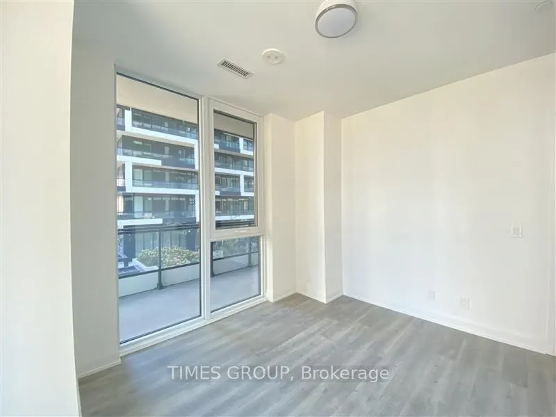 65 Broadway Avenue, #611