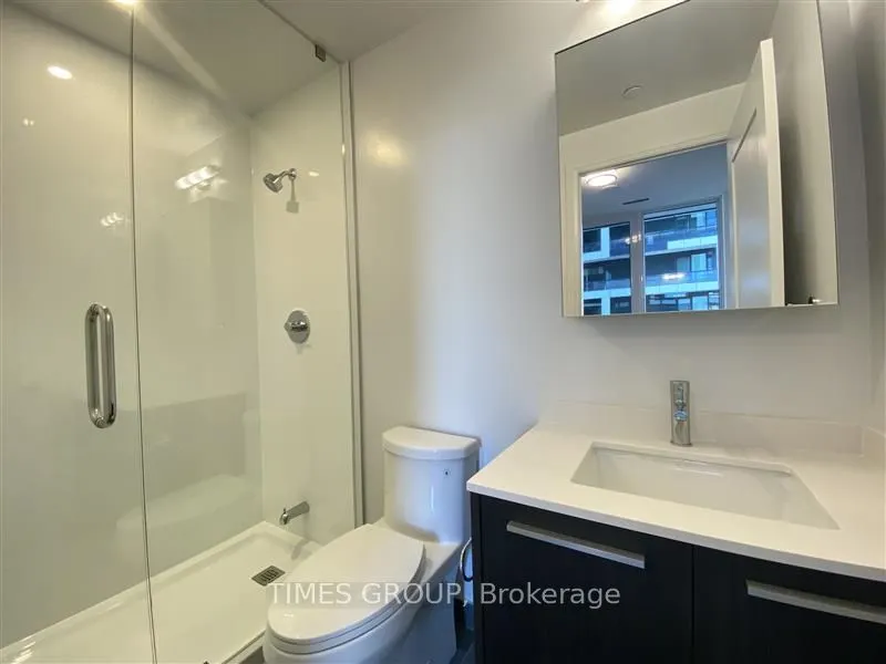 65 Broadway Avenue, #611