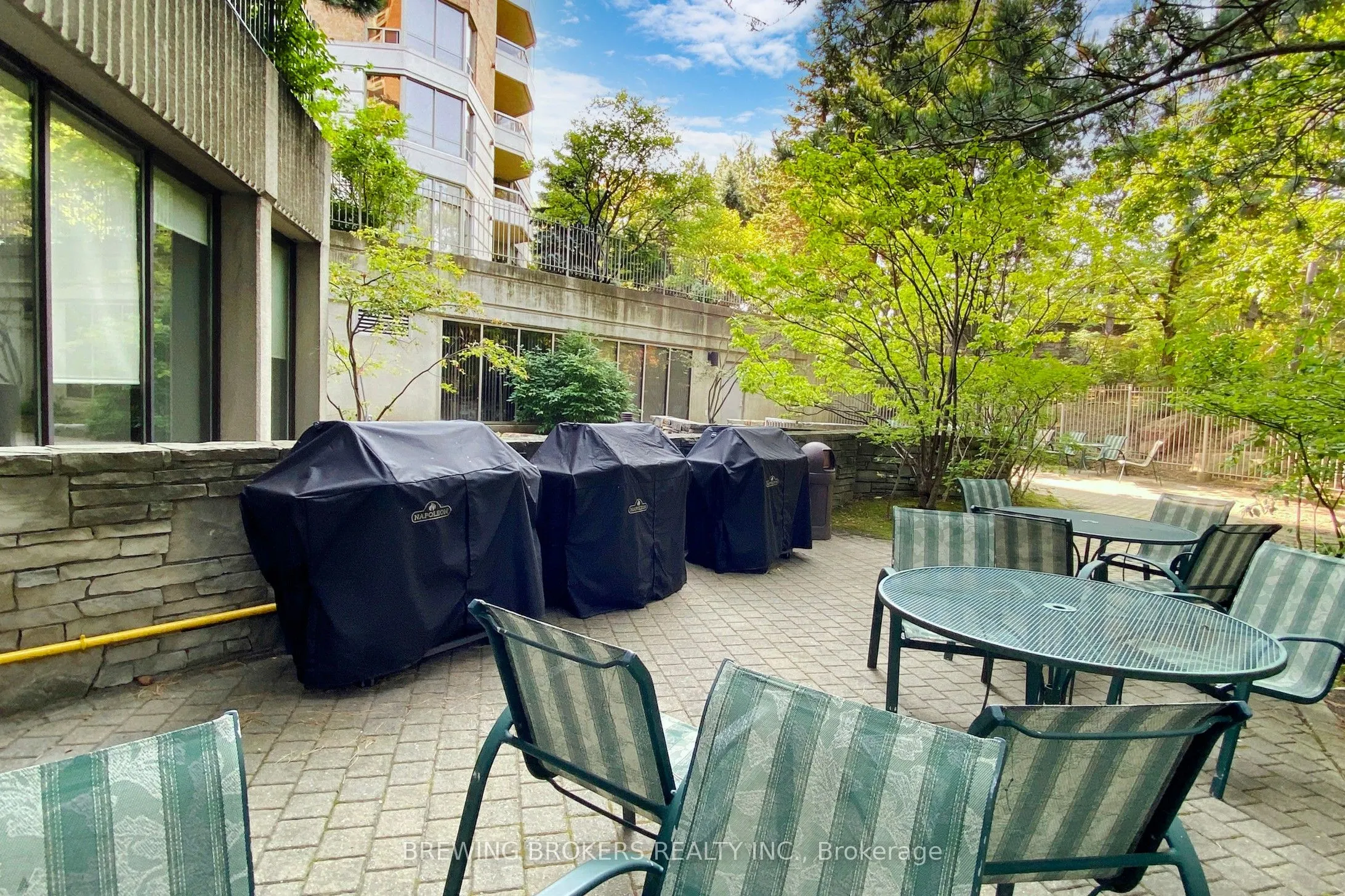 85 Skymark Drive, #501