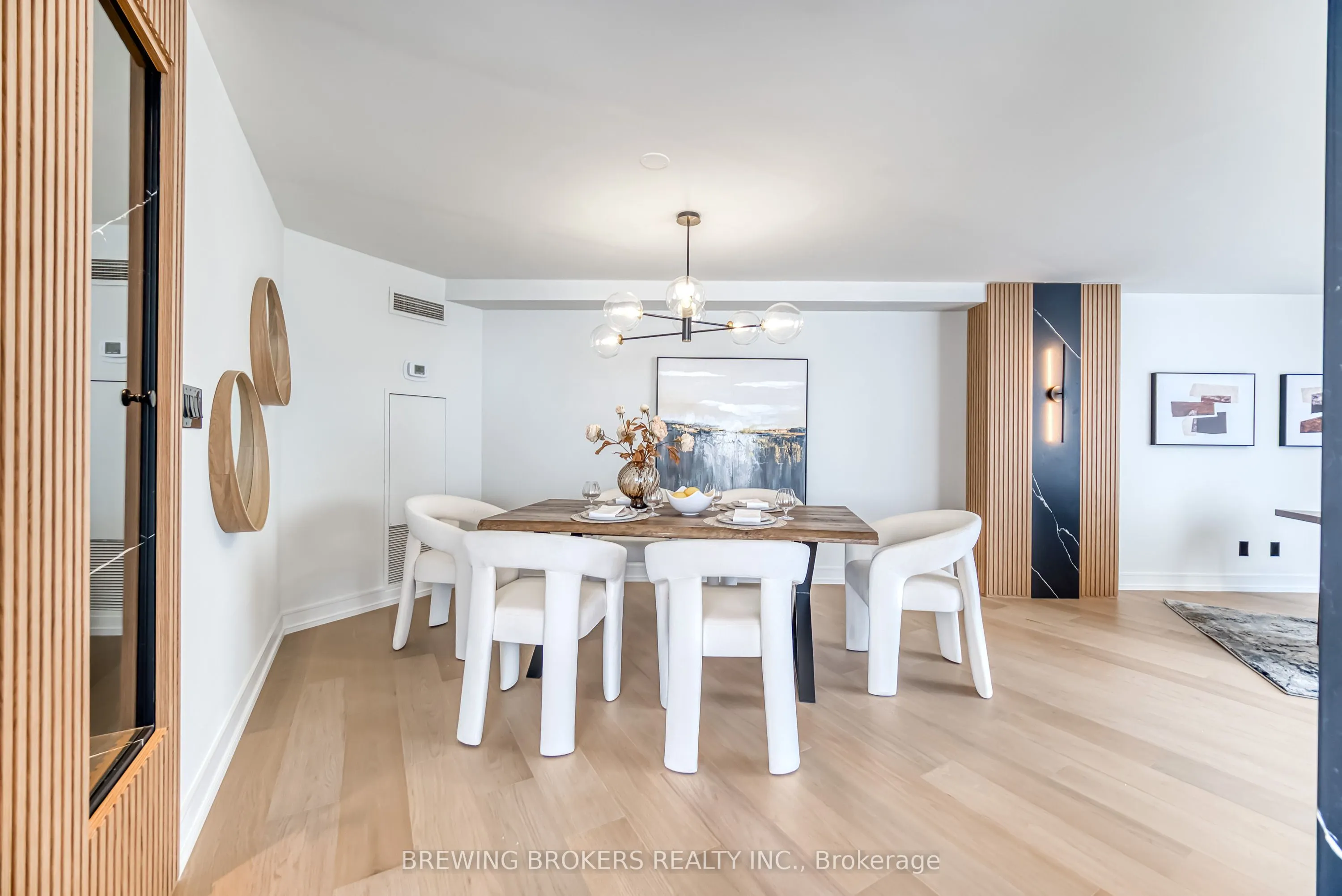 85 Skymark Drive, #501