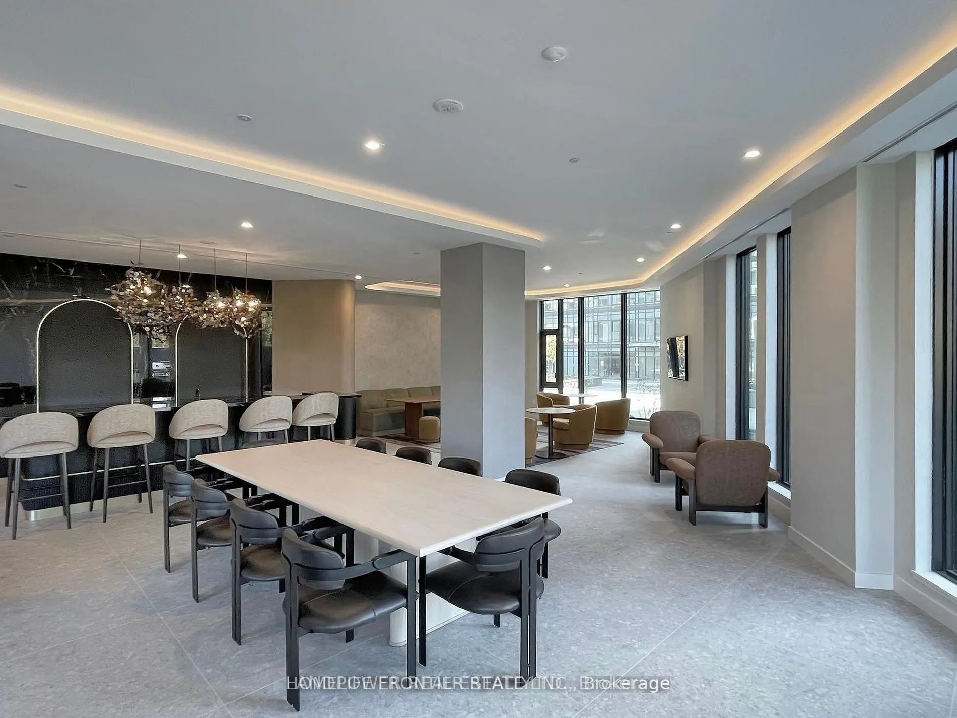 1 KYLE LOWRY RD Road, #416