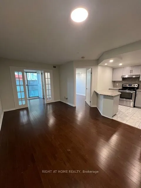 168 Simcoe Street, #1019