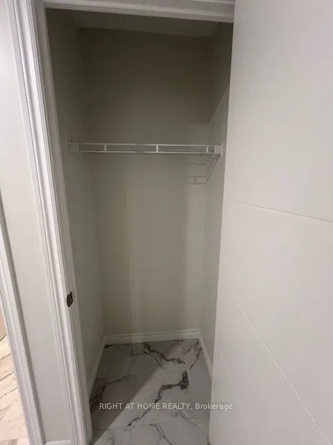 168 Simcoe Street, #1019